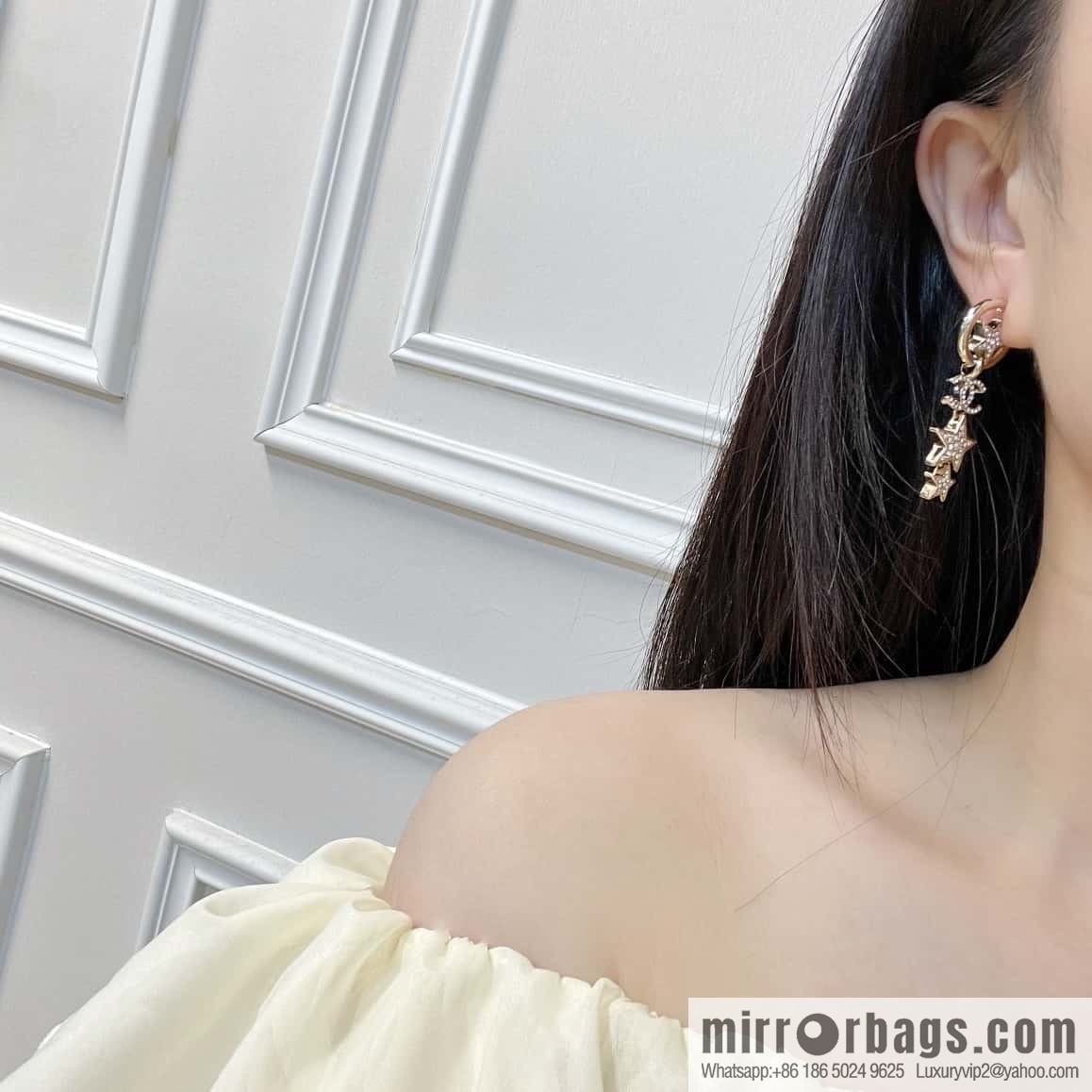 New ☑️ Chanel C4 double c star pentagram earrings