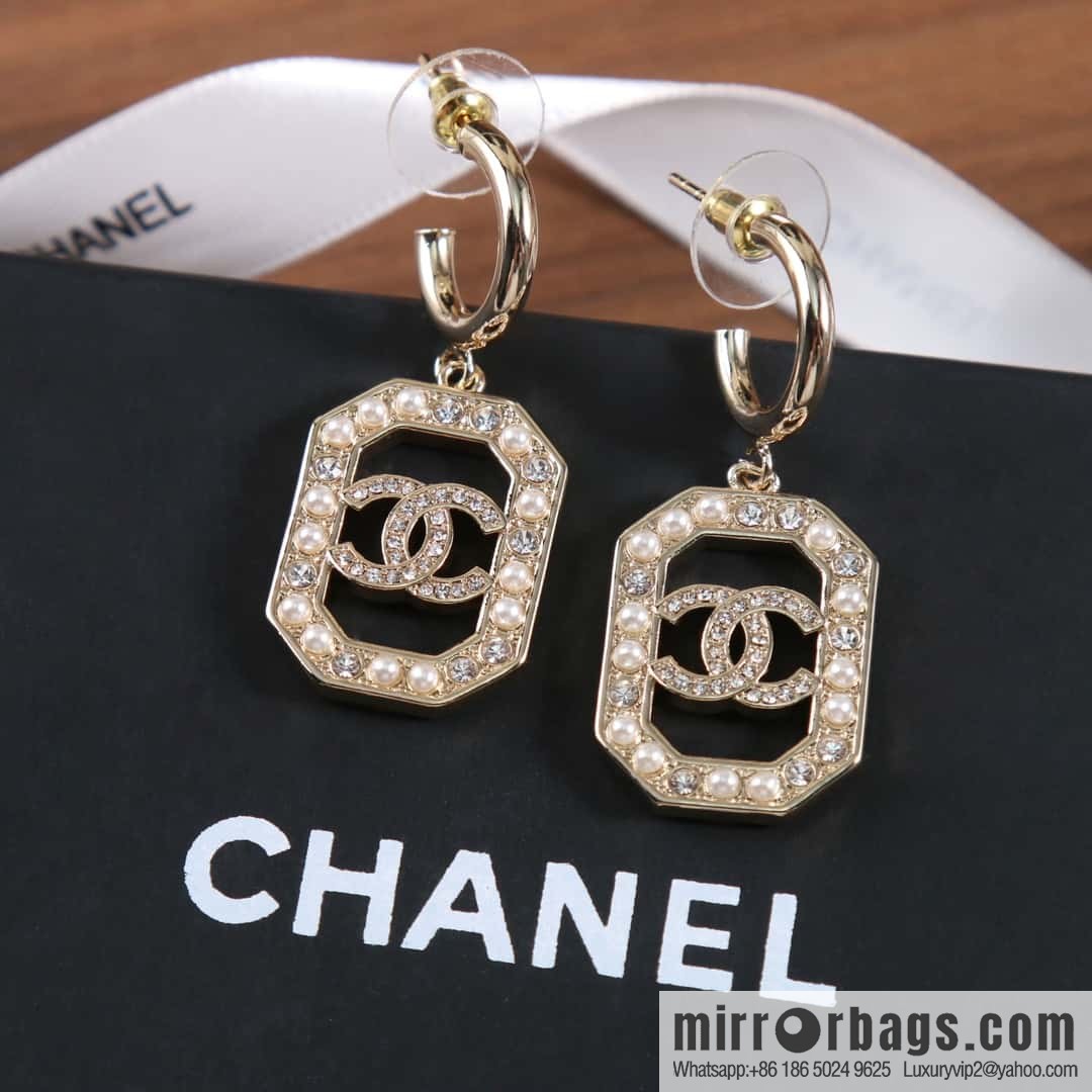 New ☑️ Chanel C2 double c octagonal pearl stud earrings