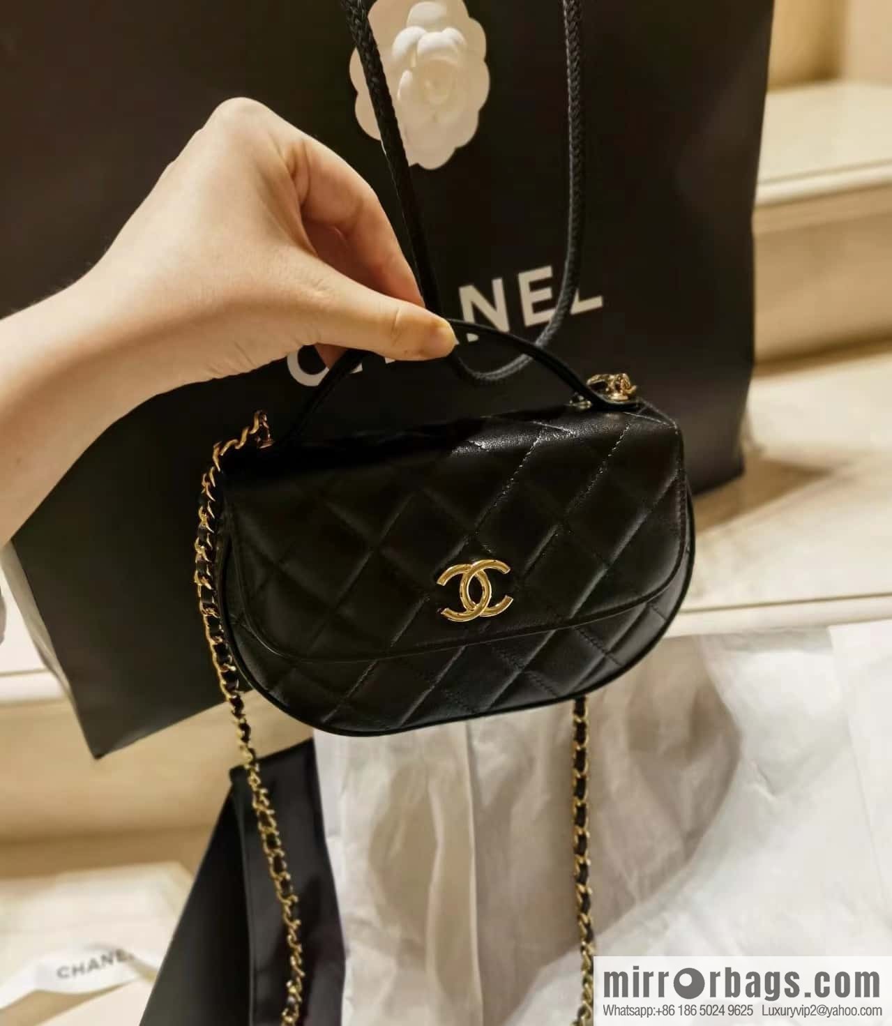 CHANEL 23A high-end handmade workshop series saddle bag AP3367
