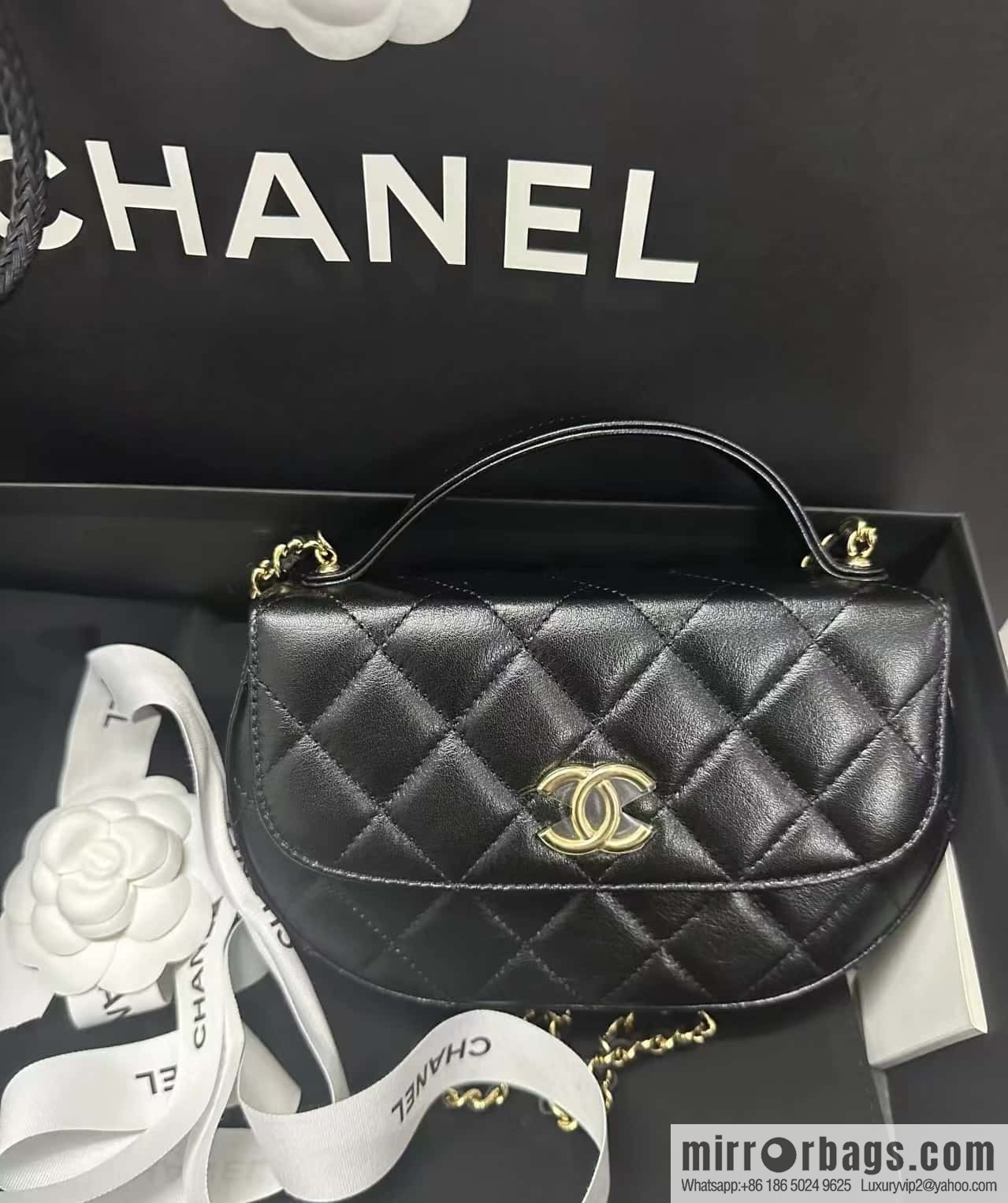 CHANEL 23A high-end handmade workshop series saddle bag AP3367