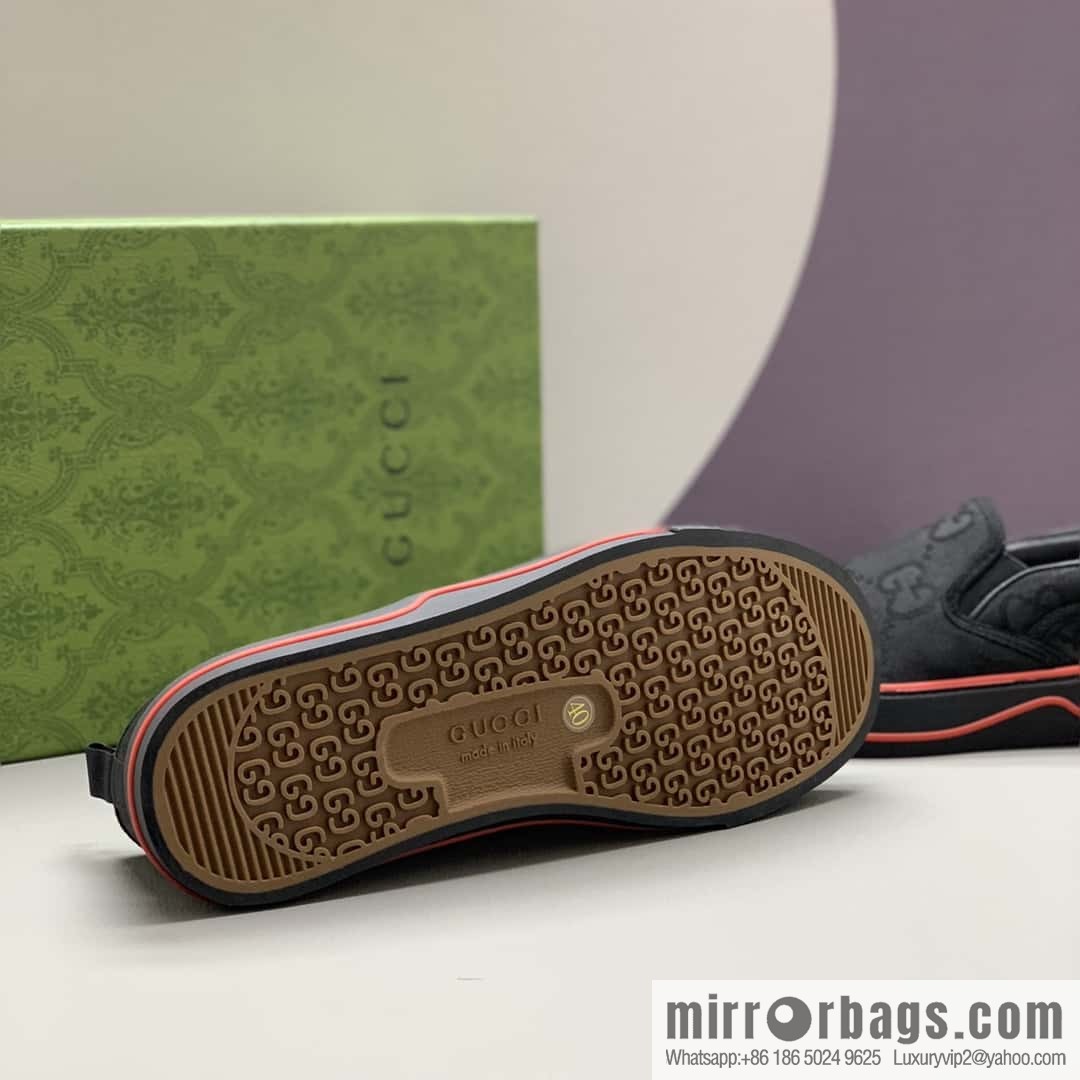GUCCI black classic GG canvas men's casual shoes