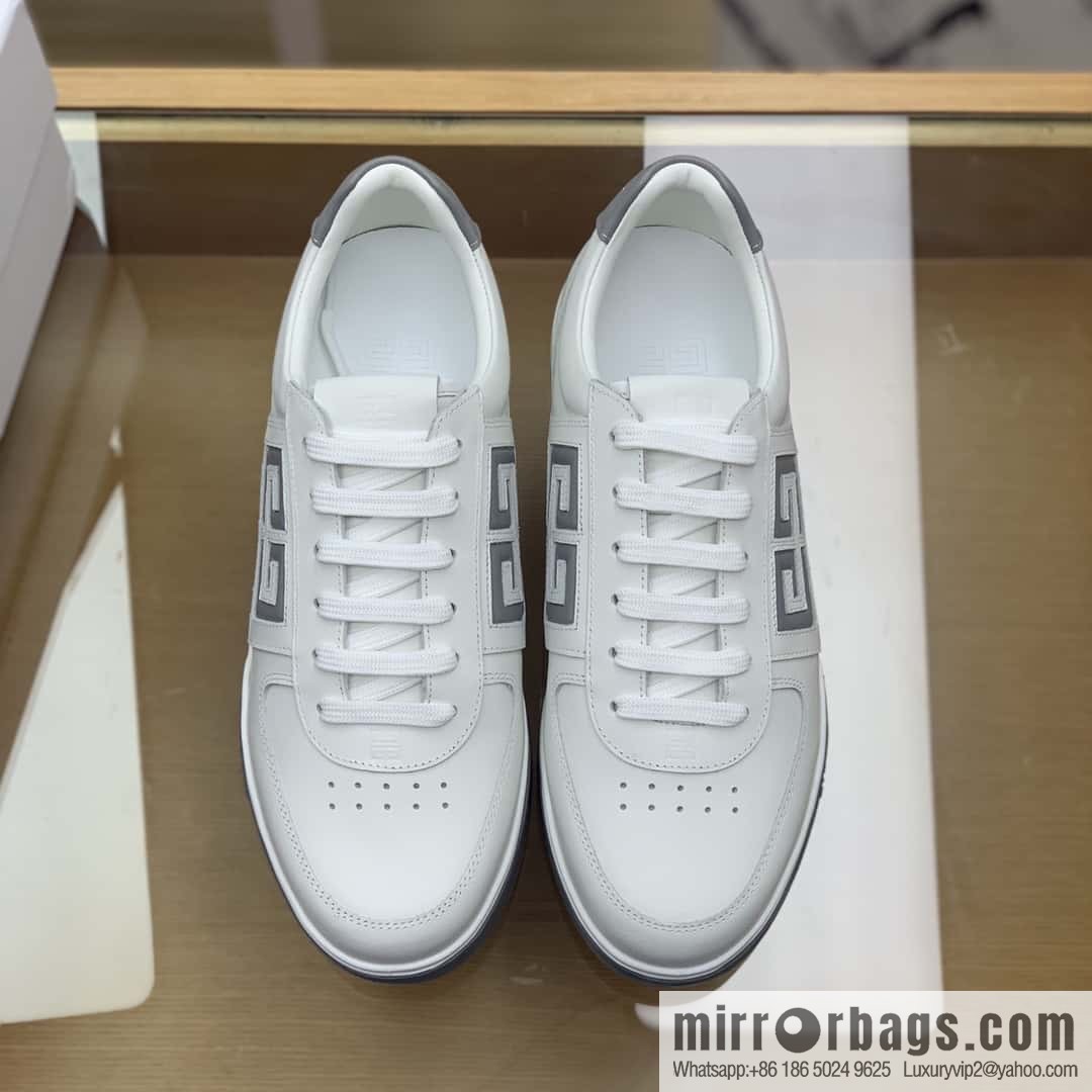 GIVENCHY Givenchy, iconic printed 4 G pattern, men's sports and leisure shoes