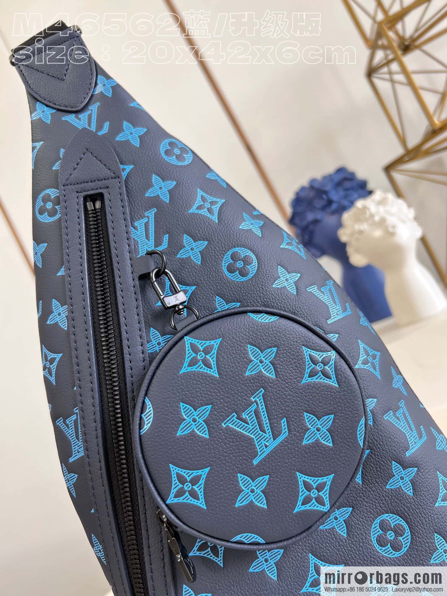 LV M46562 Duo Slingbag