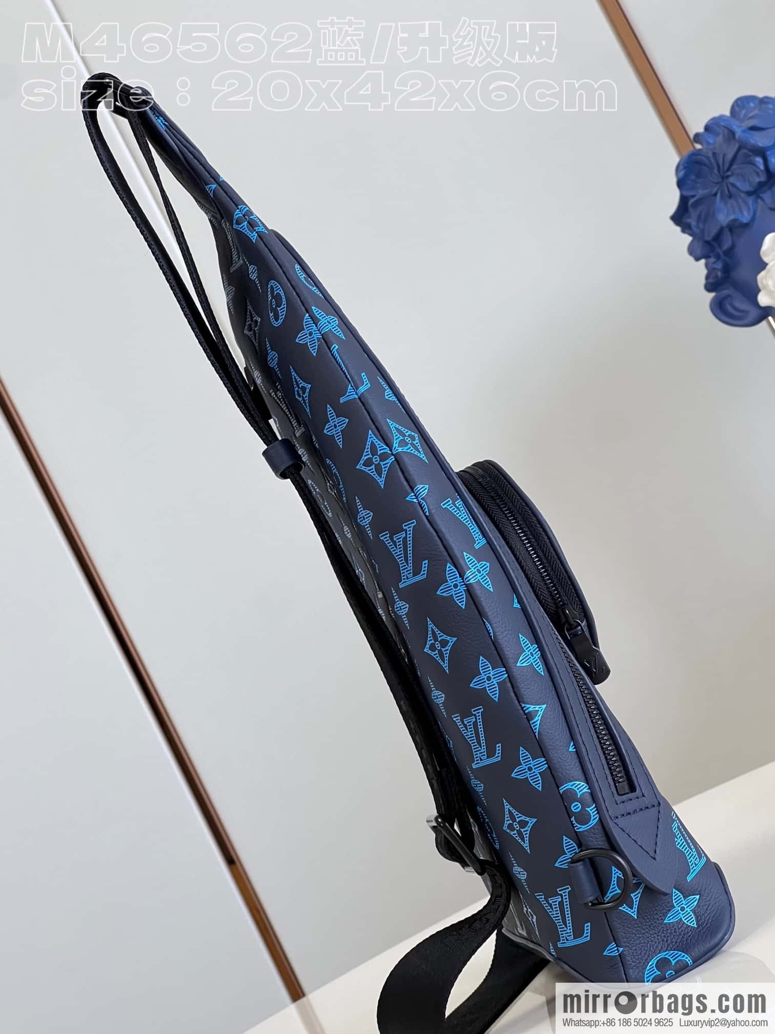 LV M46562 Duo Slingbag