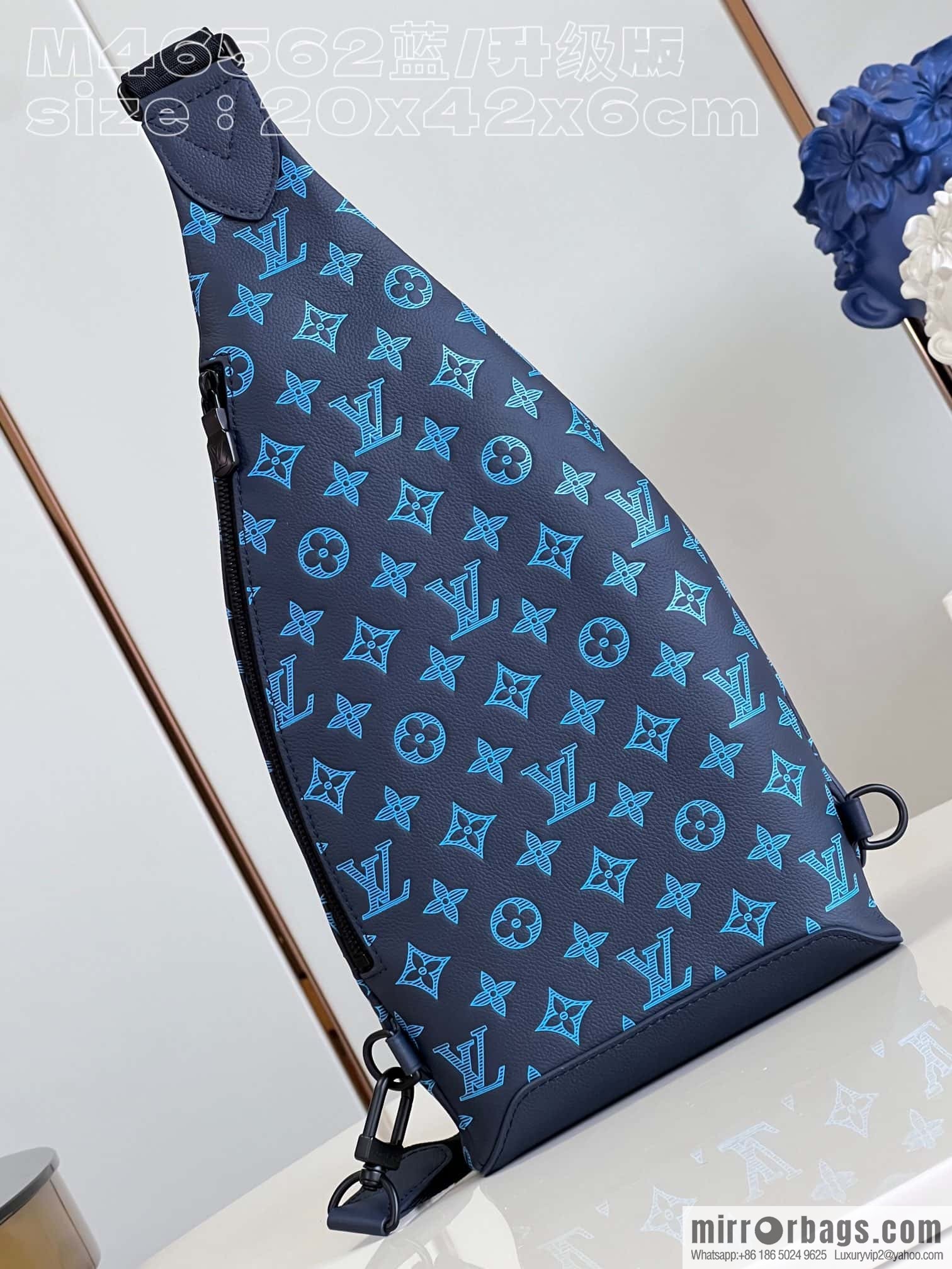 LV M46562 Duo Slingbag