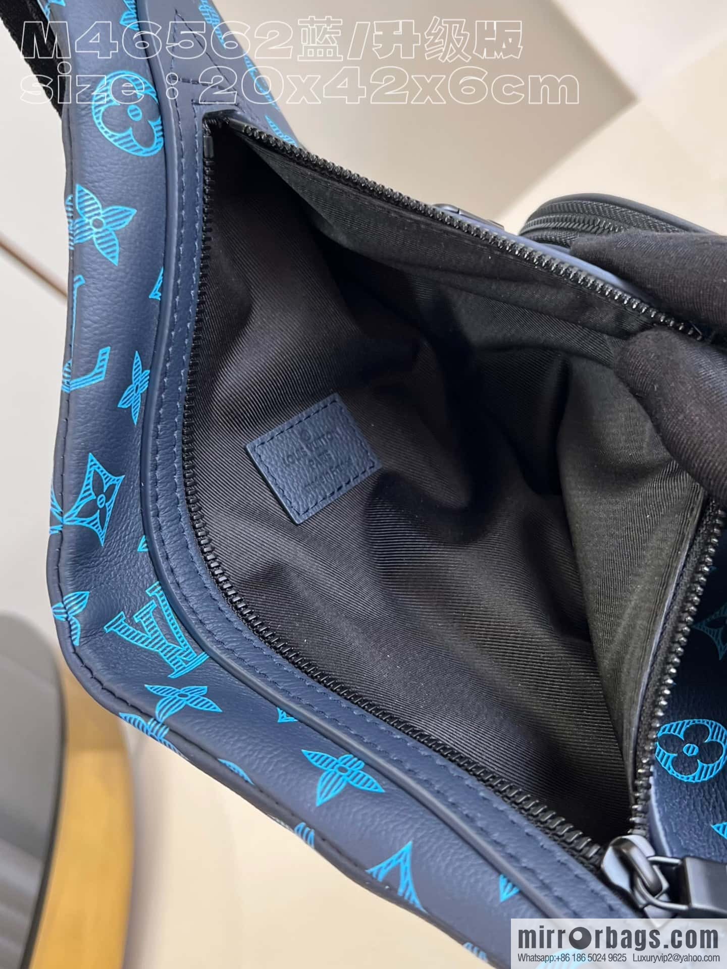 LV M46562 Duo Slingbag