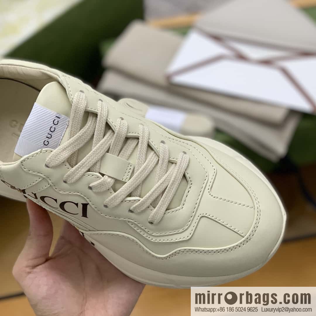 GUCCI household name animation image, banana meow sticker Unisex Vintage sneakers