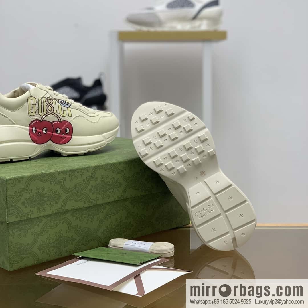 GUCCI Women's Vintage Daddy Shoes Casual sneakers