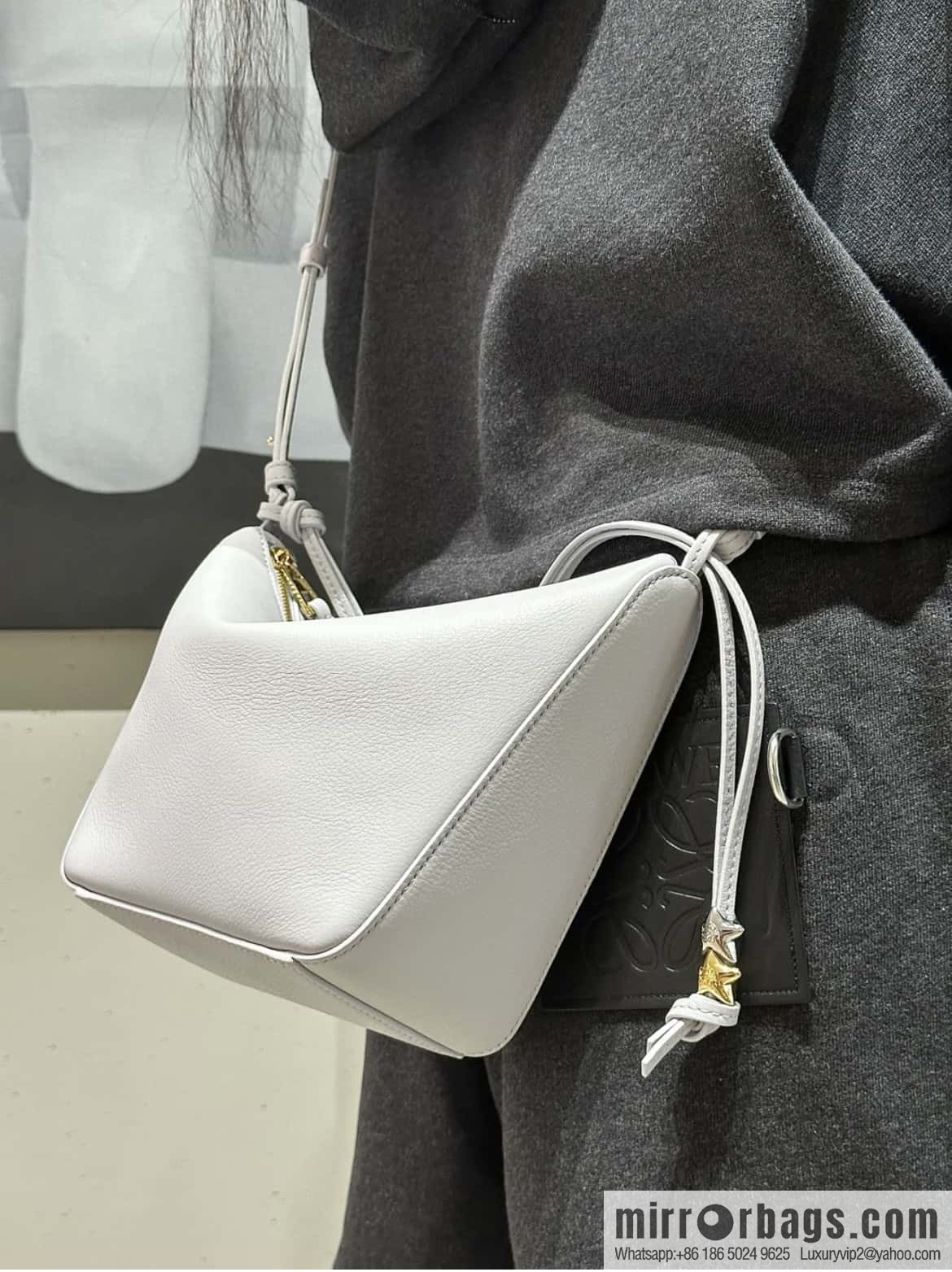 LOEWE new hammock armpit bag 0687 stone gray