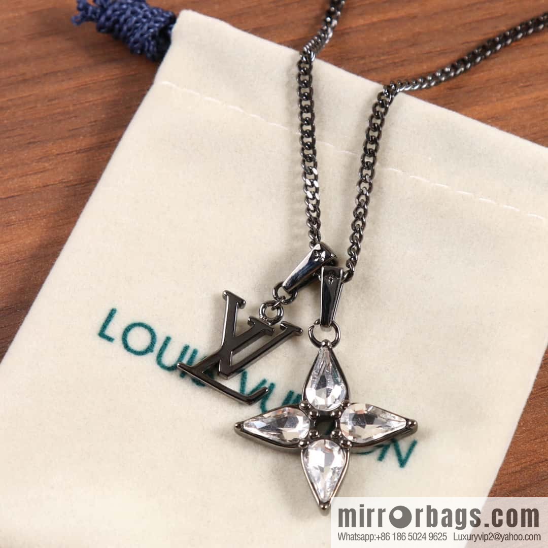 Louis Vuitton LV FLOWER CUT Flower Letter Necklace