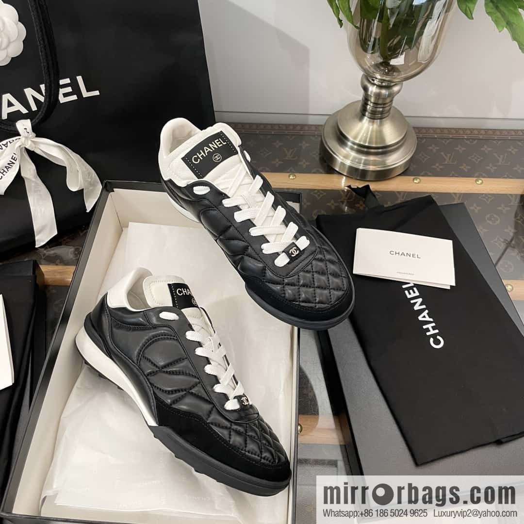 Chanel Chanel Xiaoxiang Spring and summer rhombus football shoes