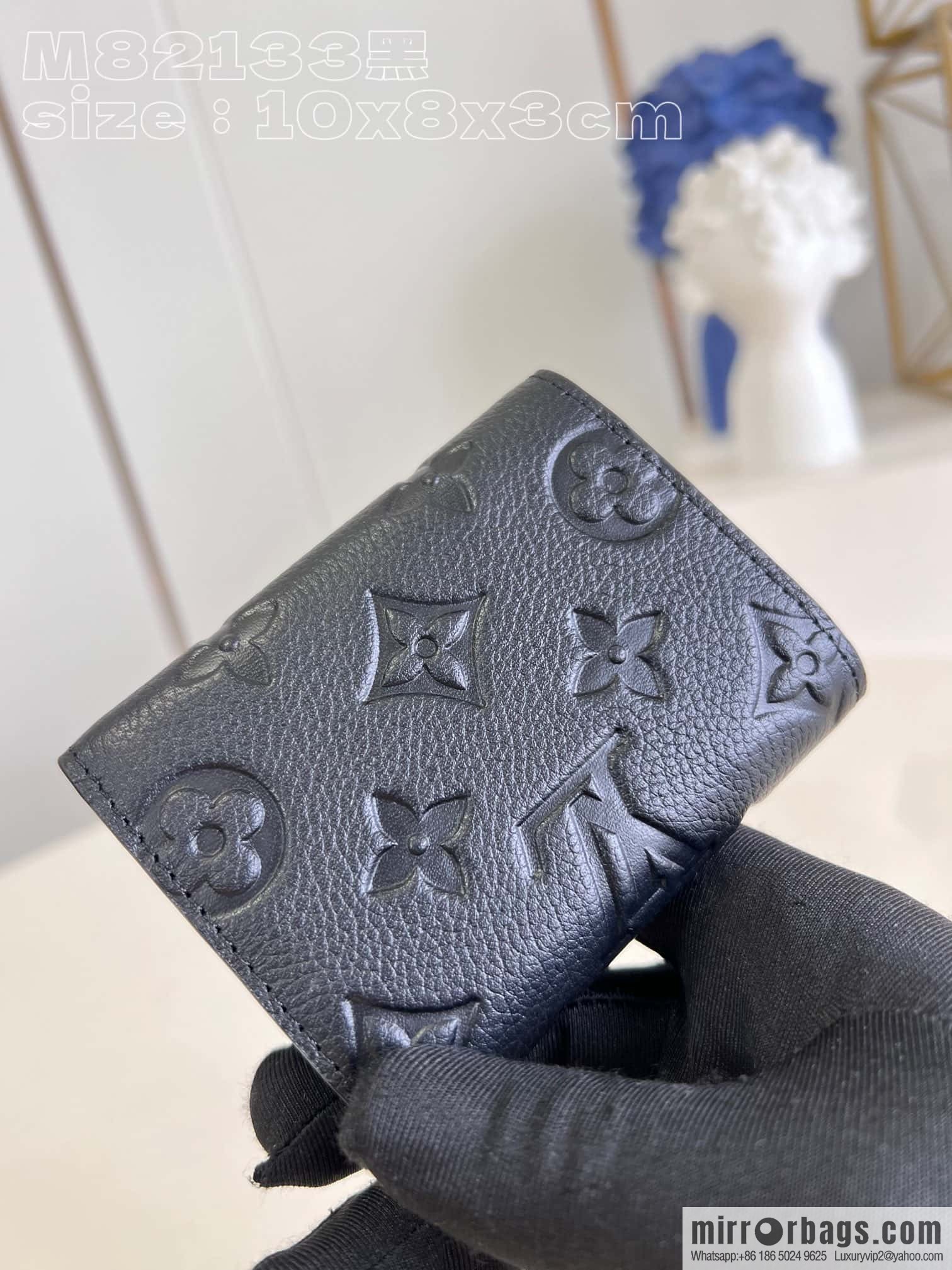 LV M82133 CELESTE Wallet
