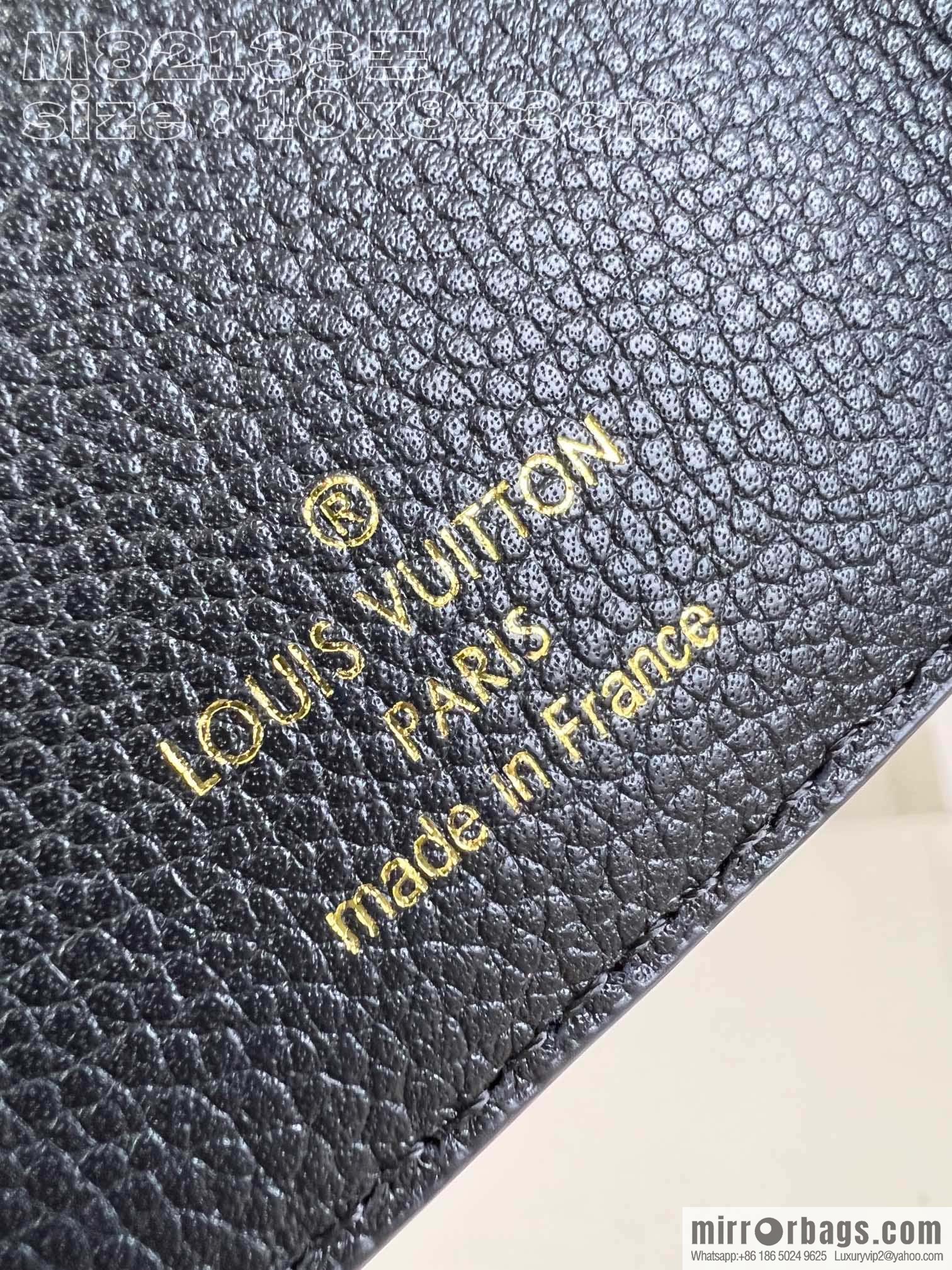 LV M82133 CELESTE Wallet