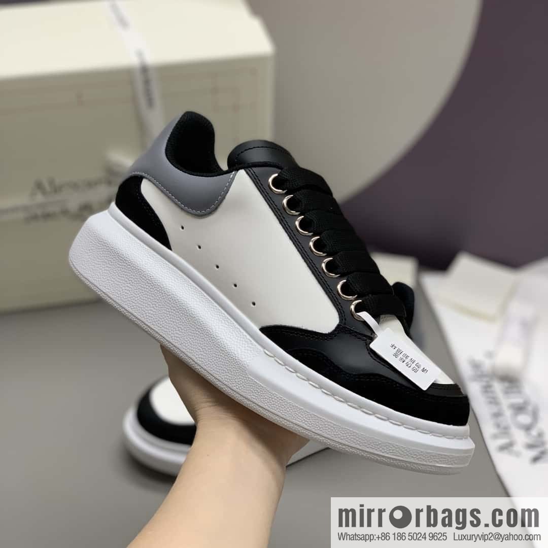 Alexander McQueen AlexanderMcQueen black and white gray Unisex sneakers of the same style
