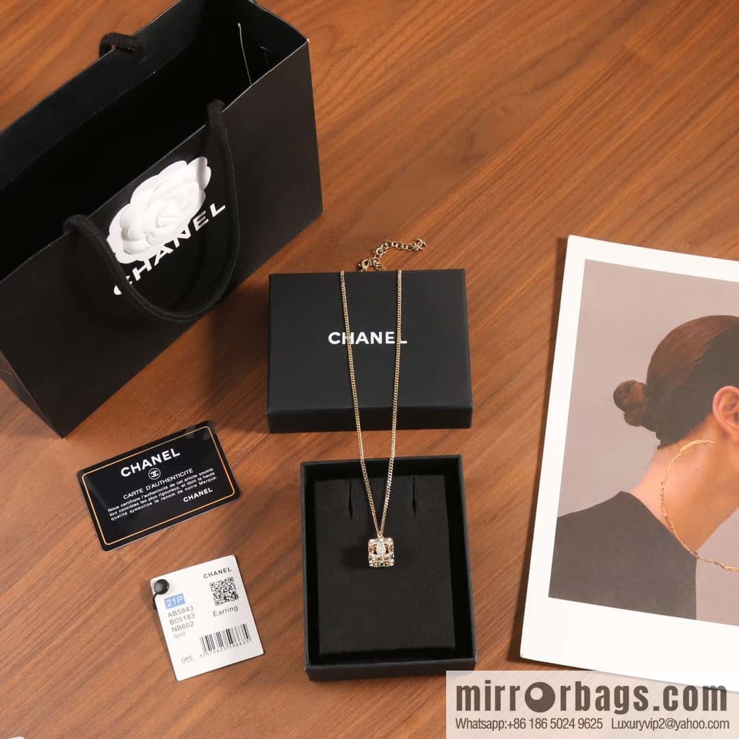 New ☑️ Chanel Double C Square Full Diamond Necklace
