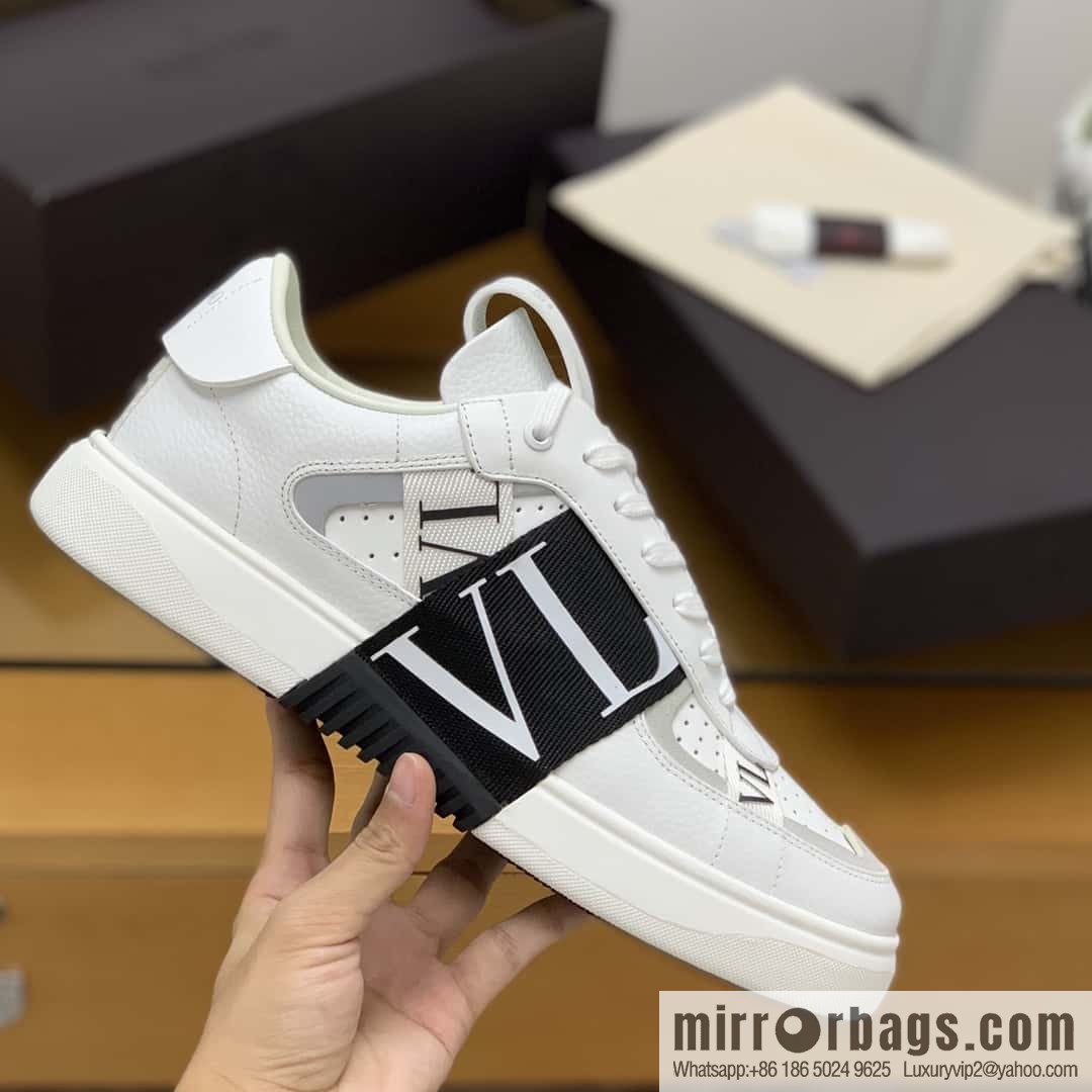Valentino VLTN logo strap Unisex sneakers