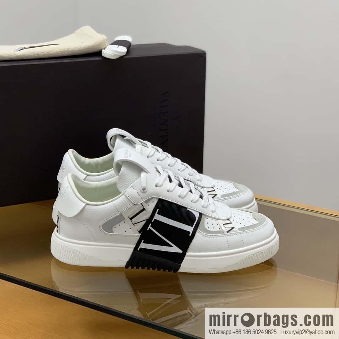 Valentino VLTN logo strap Unisex sneakers