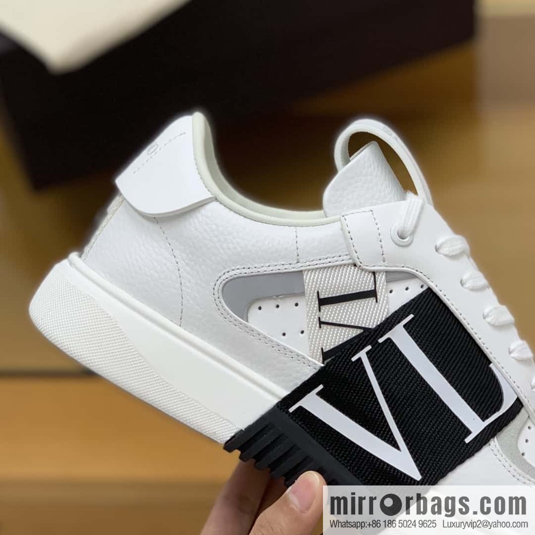 Valentino VLTN logo strap Unisex sneakers