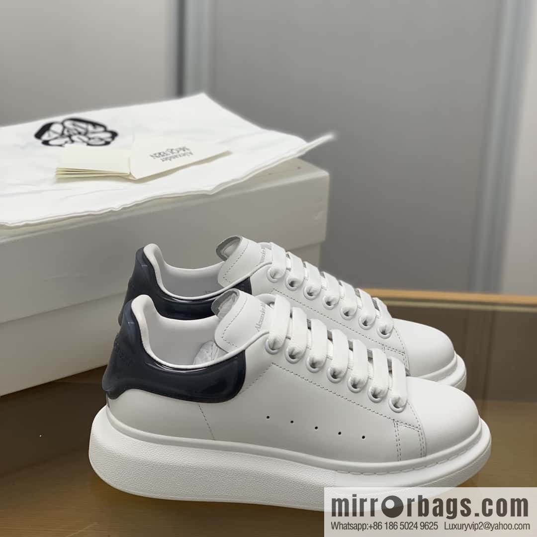 Alexander McQueen Alexander McQueen Jelly Grey Tail Unisex same sneakers