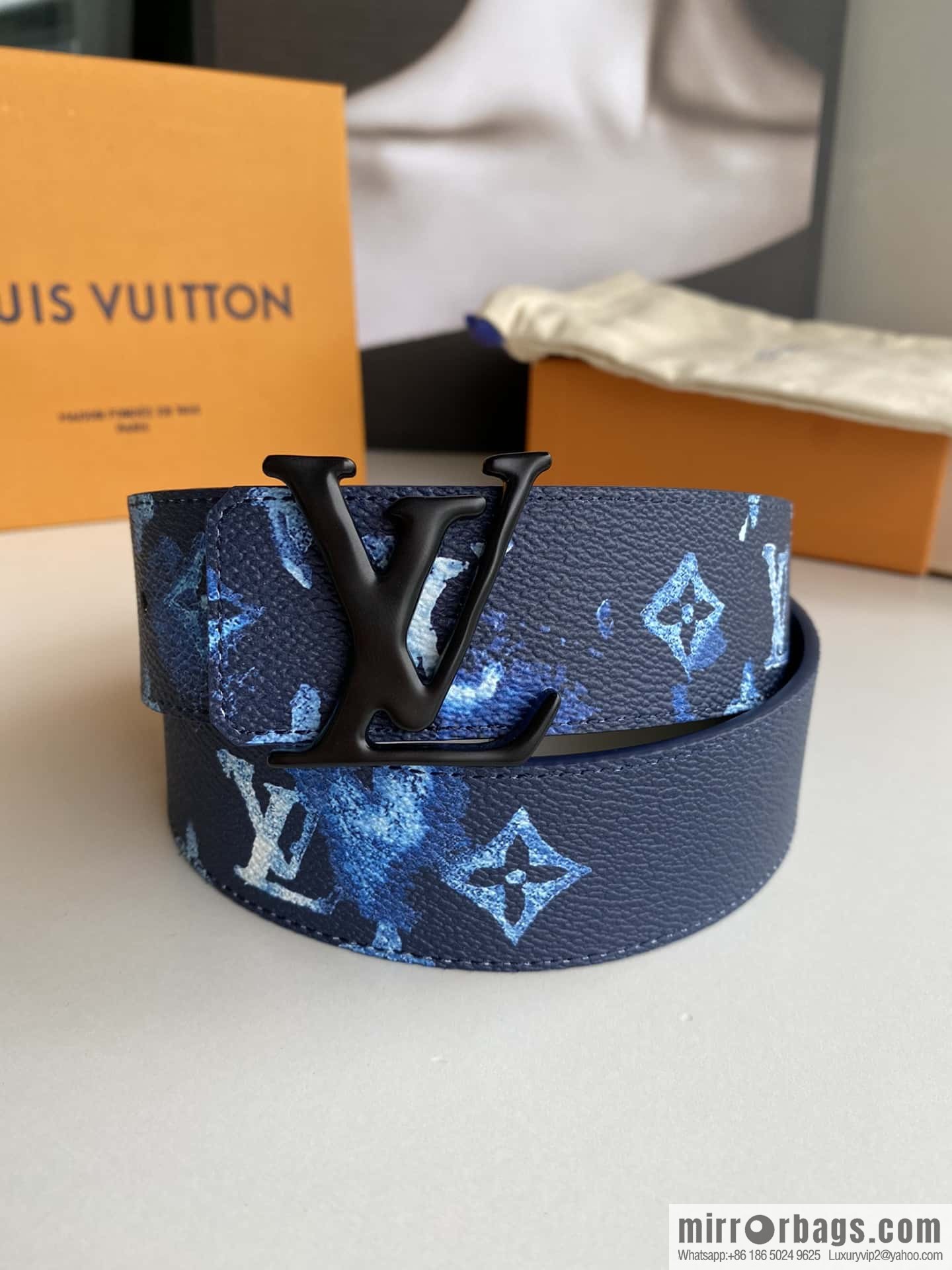 LV/Louis Vuitton Monogran pattern on canvas SHAPE 40mm double-sided belt