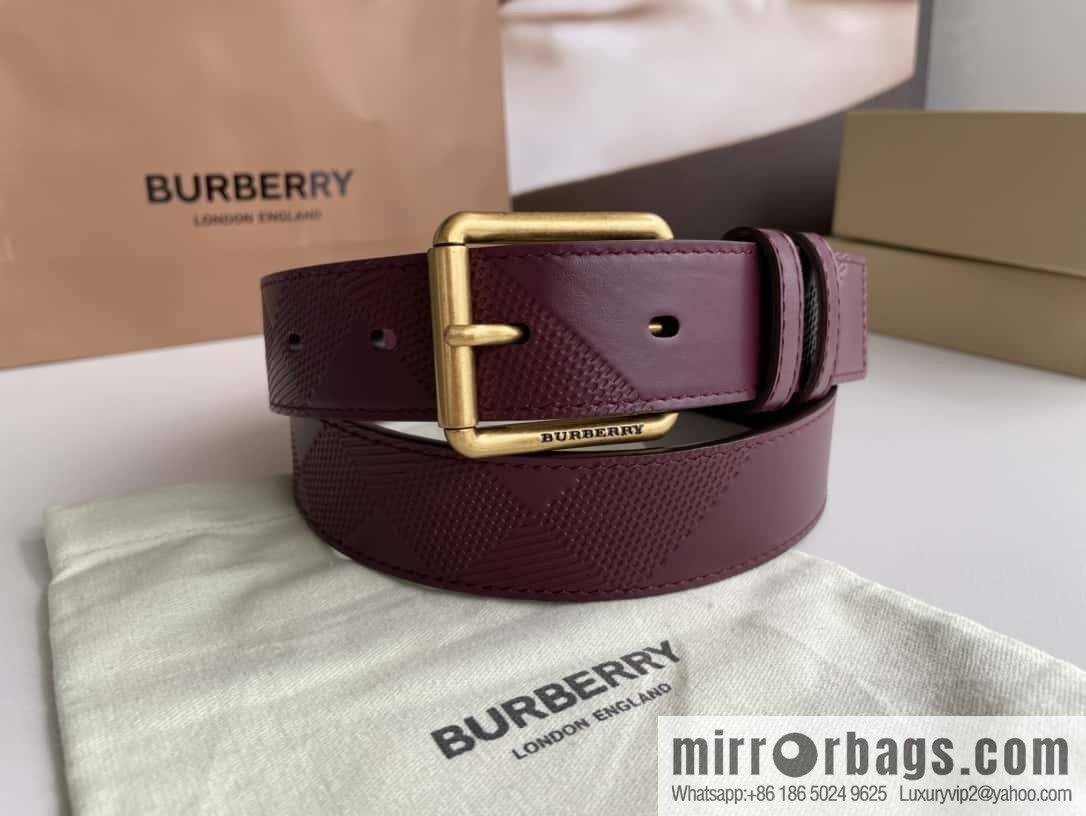 BURBERRY Cowhide Pressed Checkered Men's Pin Buckle Belt