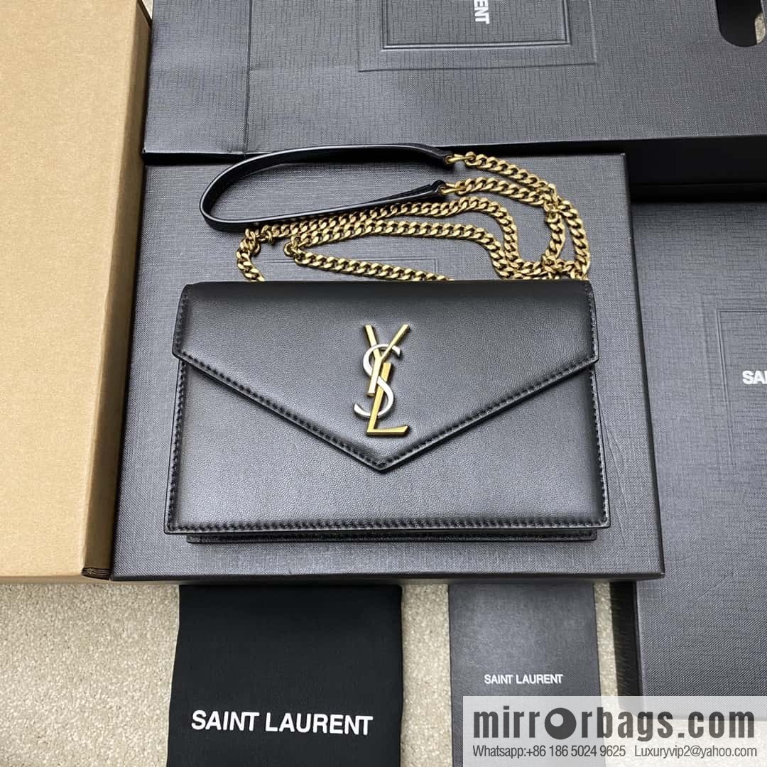 Y new LE CASSANDRE smooth leather (fabric) envelope chain strap wallet black sheepskin/gold Model: 743050