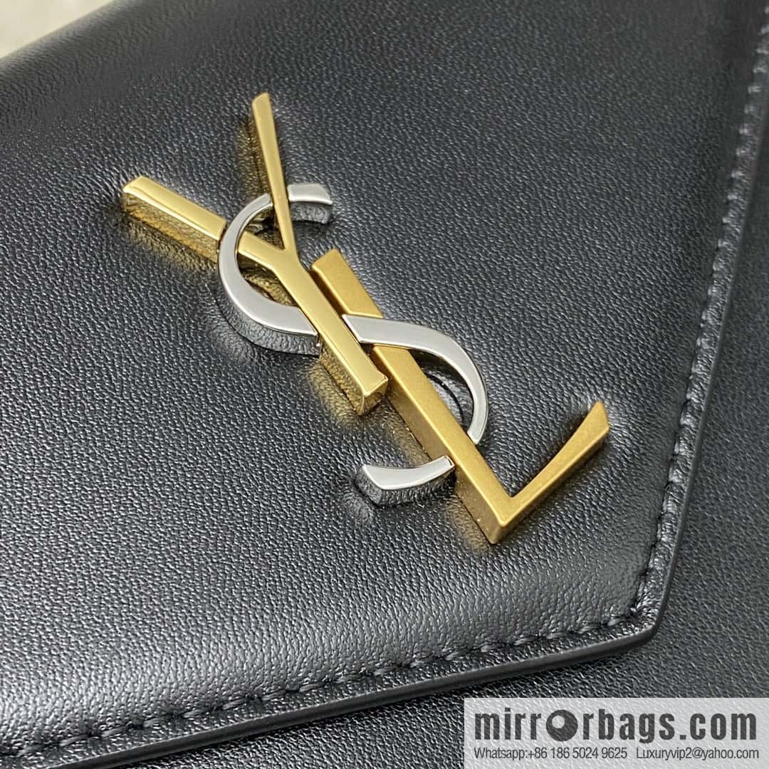 Y new LE CASSANDRE smooth leather (fabric) envelope chain strap wallet black sheepskin/gold Model: 743050