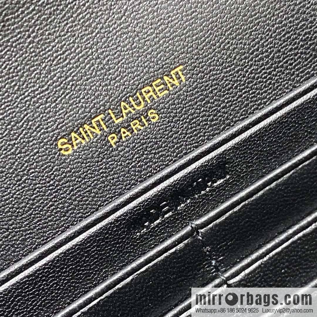 Y new LE CASSANDRE smooth leather (fabric) envelope chain strap wallet black sheepskin/gold Model: 743050