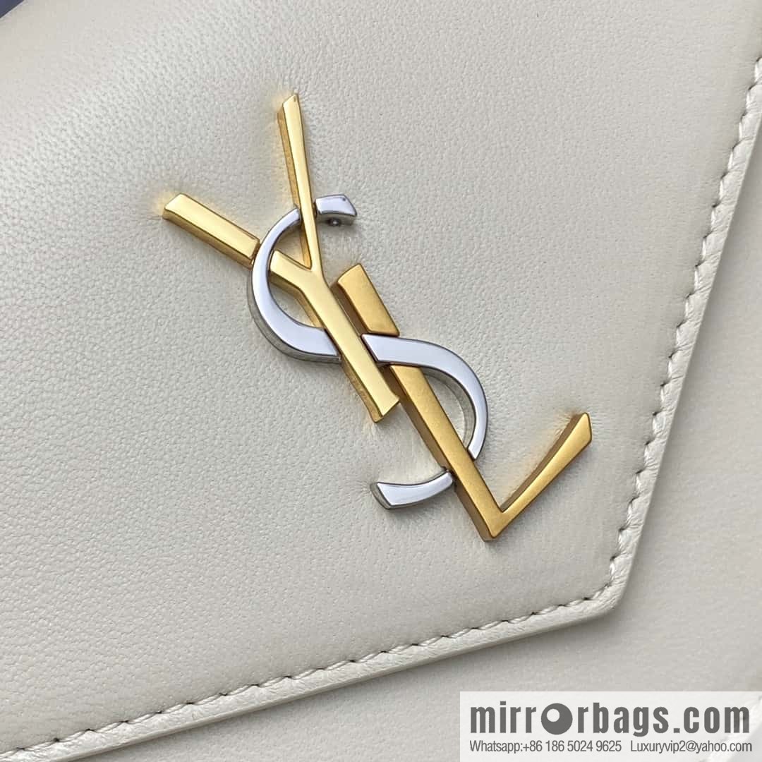 Y new LE CASSANDRE smooth leather (fabric) envelope chain strap wallet white sheepskin/gold Model: 743050