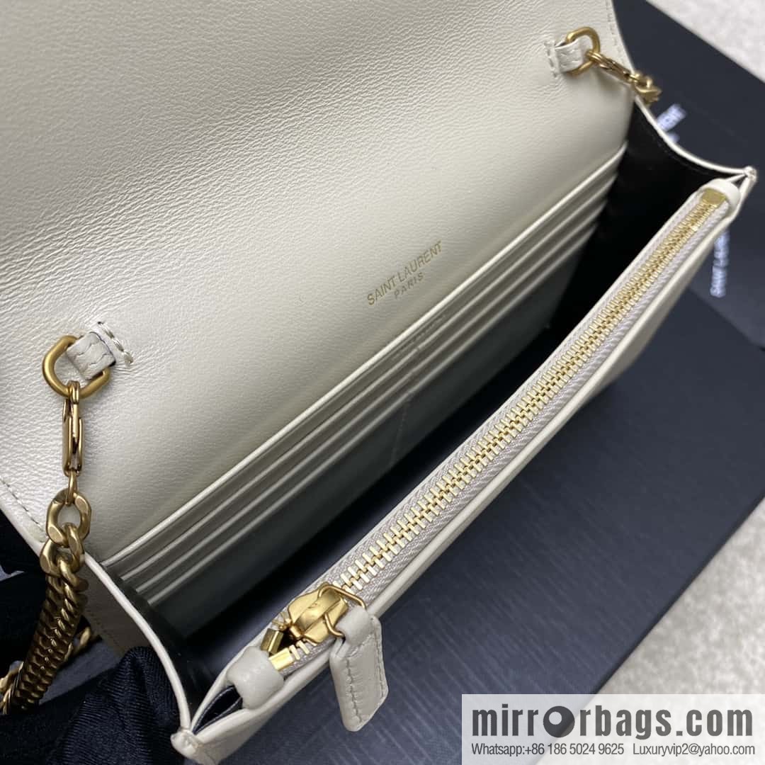 Y new LE CASSANDRE smooth leather (fabric) envelope chain strap wallet white sheepskin/gold Model: 743050