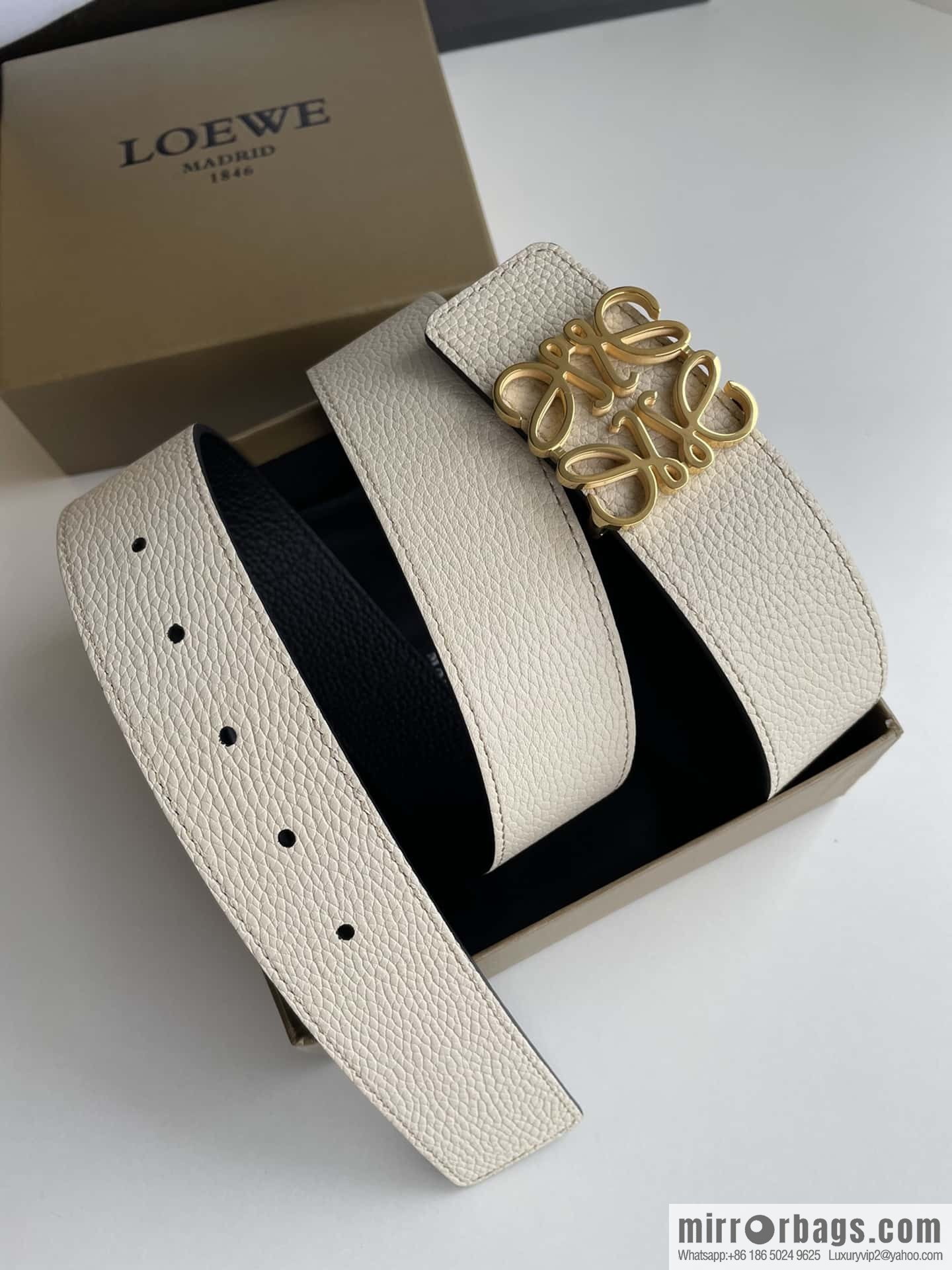 LOEVE Luo Yiwei stainless steel logo pattern metal buckle with the first layer of cowhide double-sided belt 40mm
