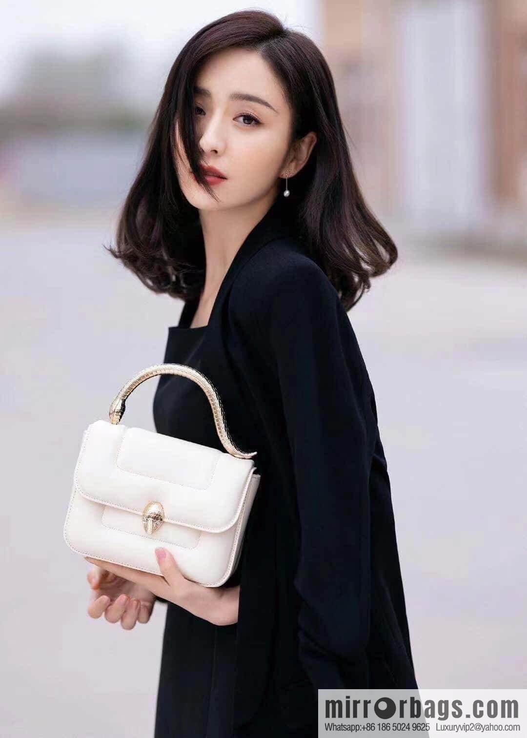 BVLGARI Bulgari small sheepskin snakehead bag Model: 291071