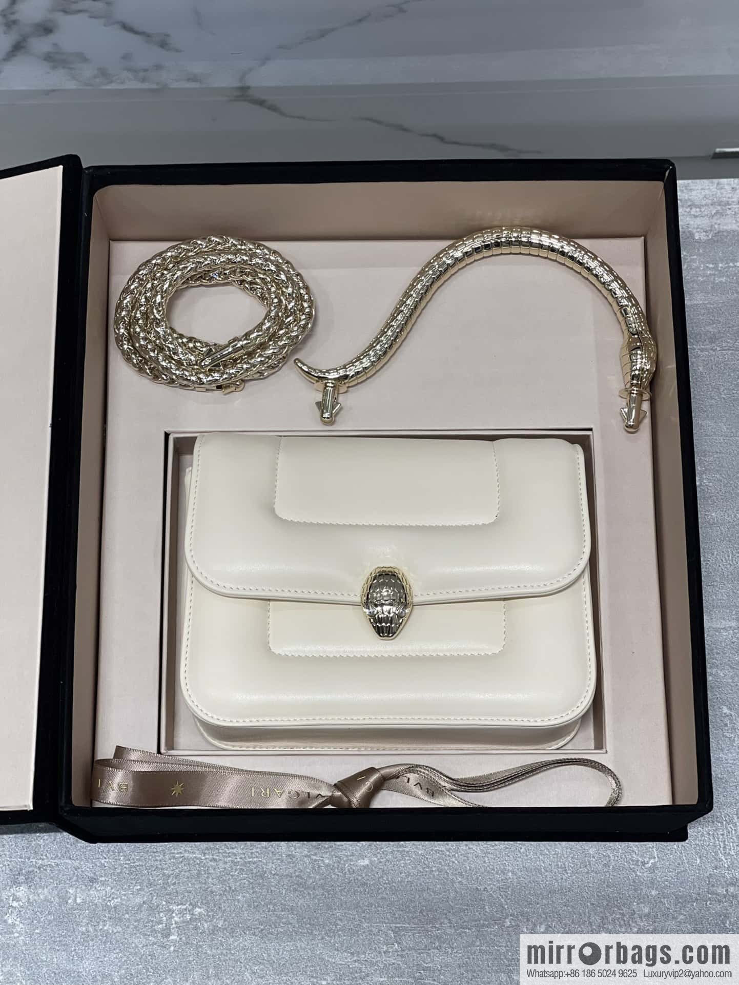 BVLGARI Bulgari small sheepskin snakehead bag Model: 291071
