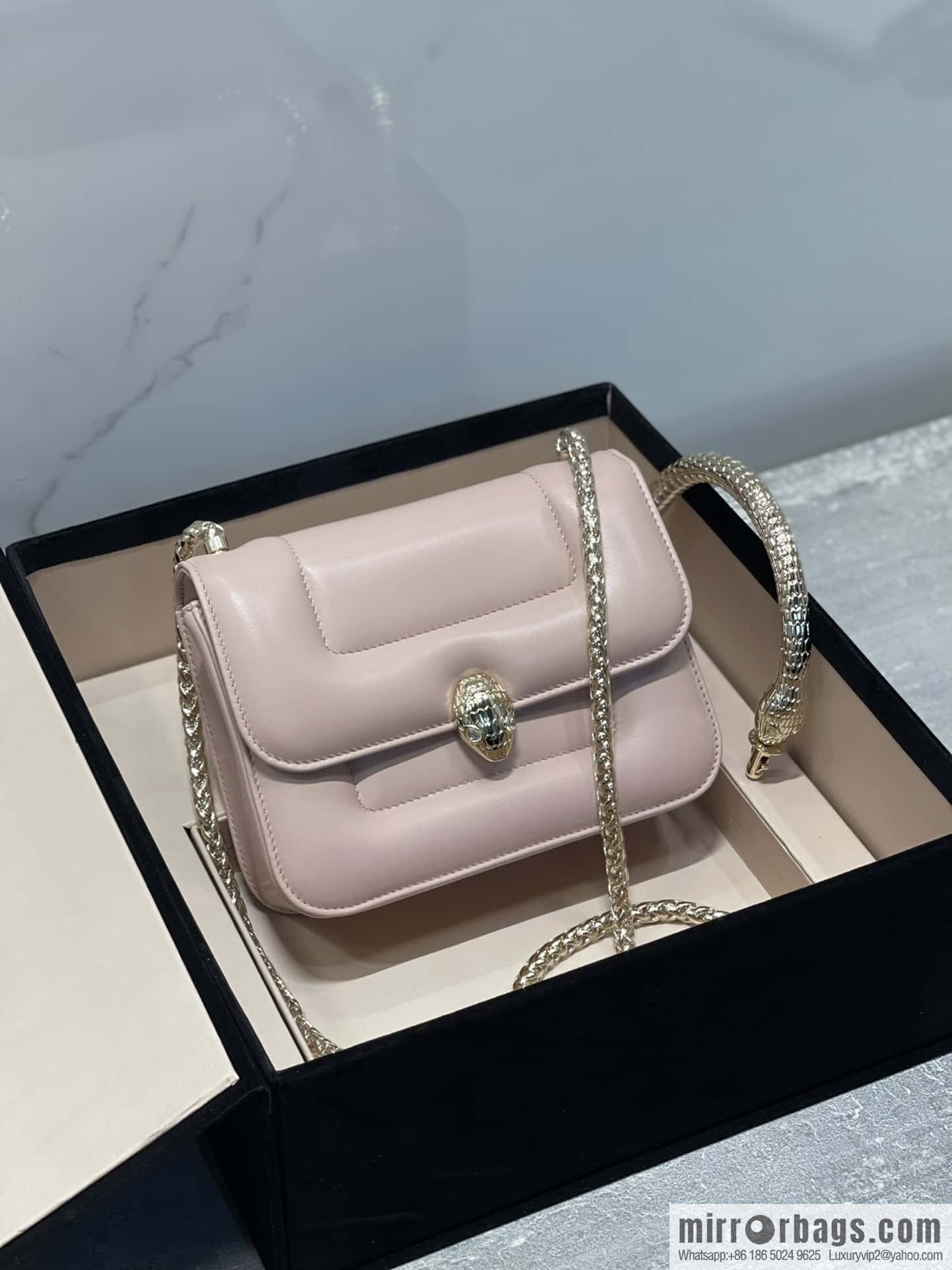 BVLGARI Bulgari small sheepskin snakehead bag Model: 291071