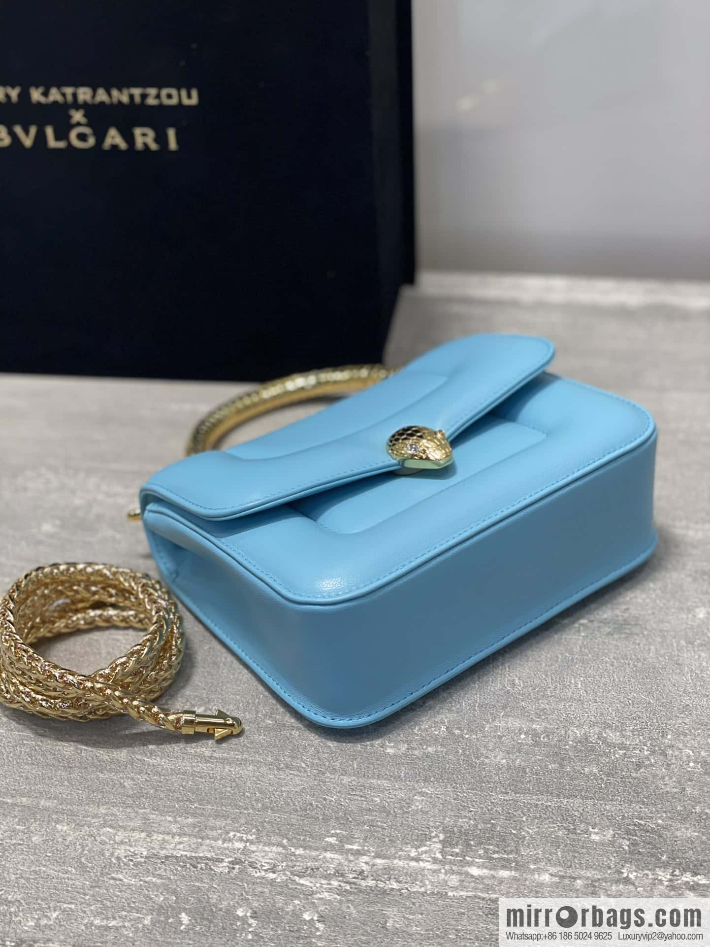 BVLGARI Bulgari small sheepskin snakehead bag Model: 291071