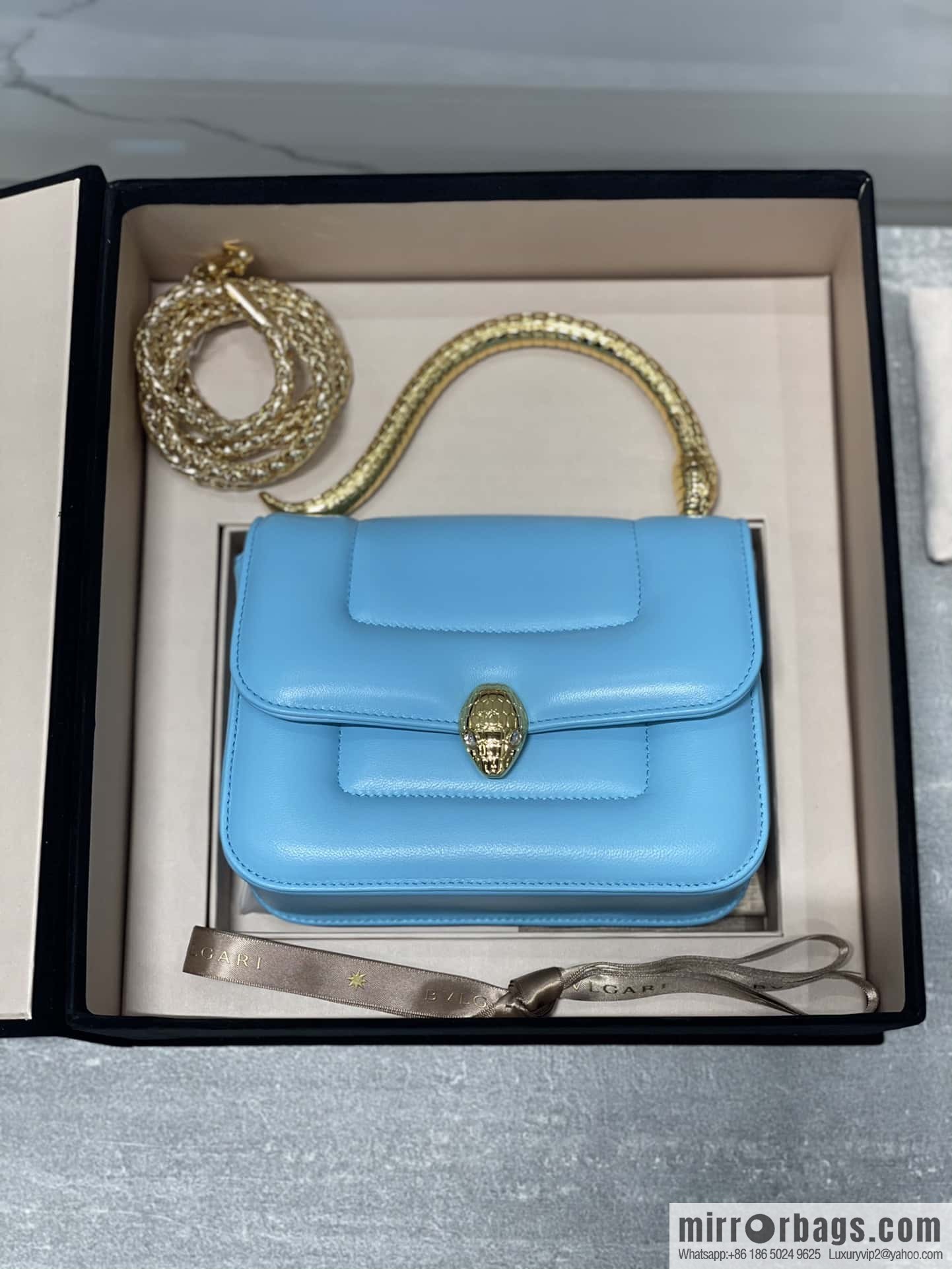BVLGARI Bulgari small sheepskin snakehead bag Model: 291071