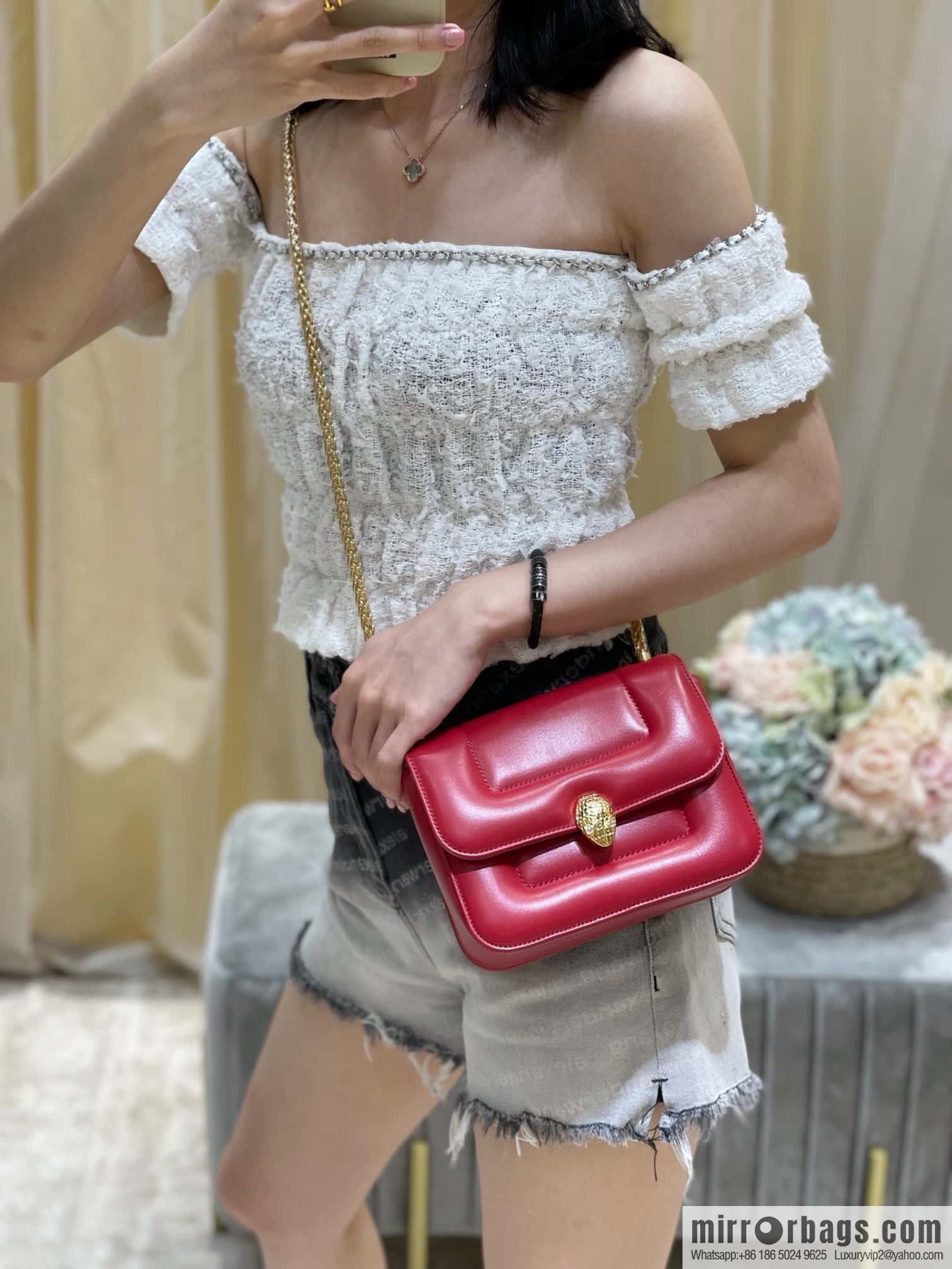 BVLGARI Bulgari small sheepskin snakehead bag Model: 291071