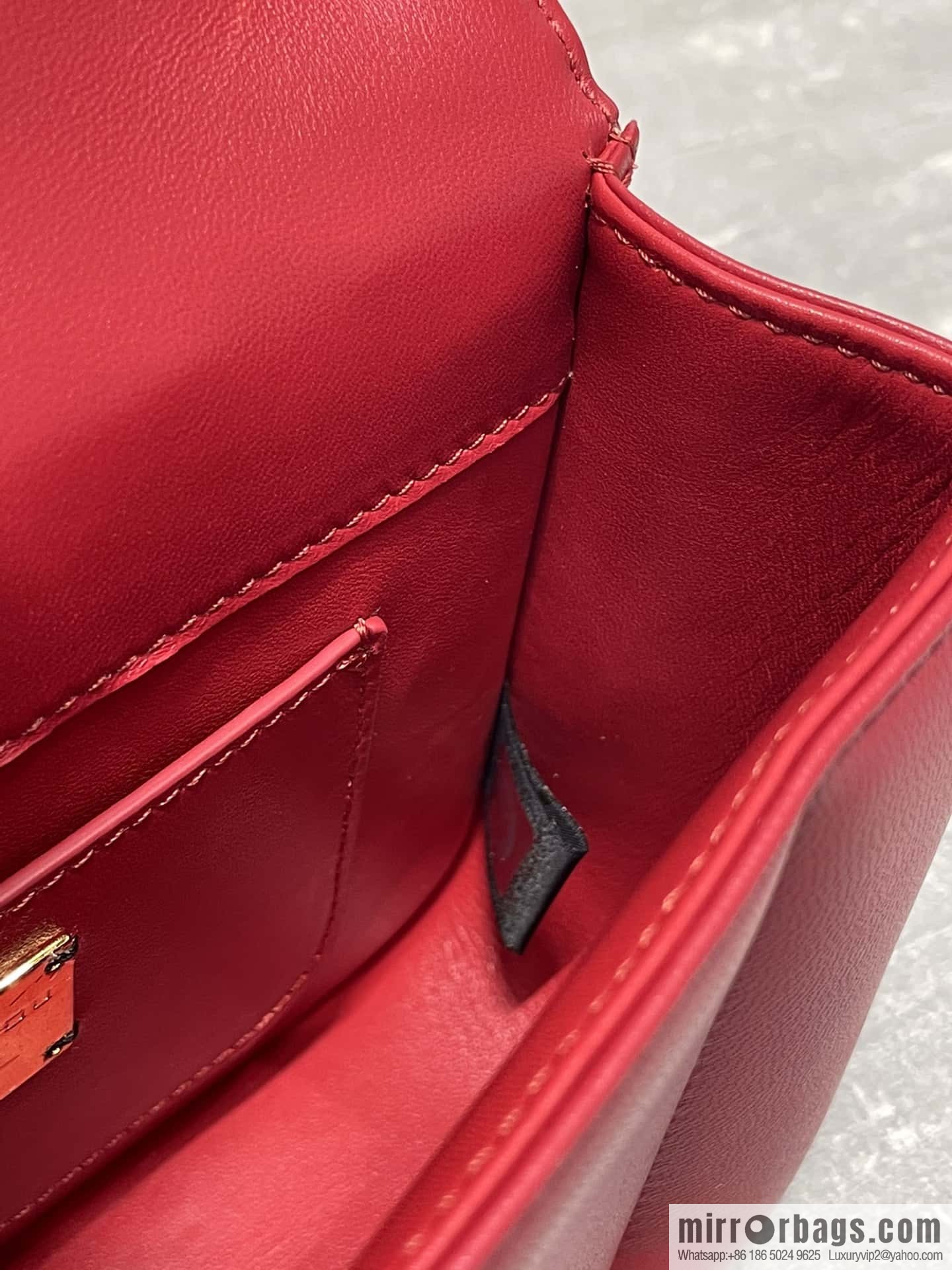 BVLGARI Bulgari small sheepskin snakehead bag Model: 291071