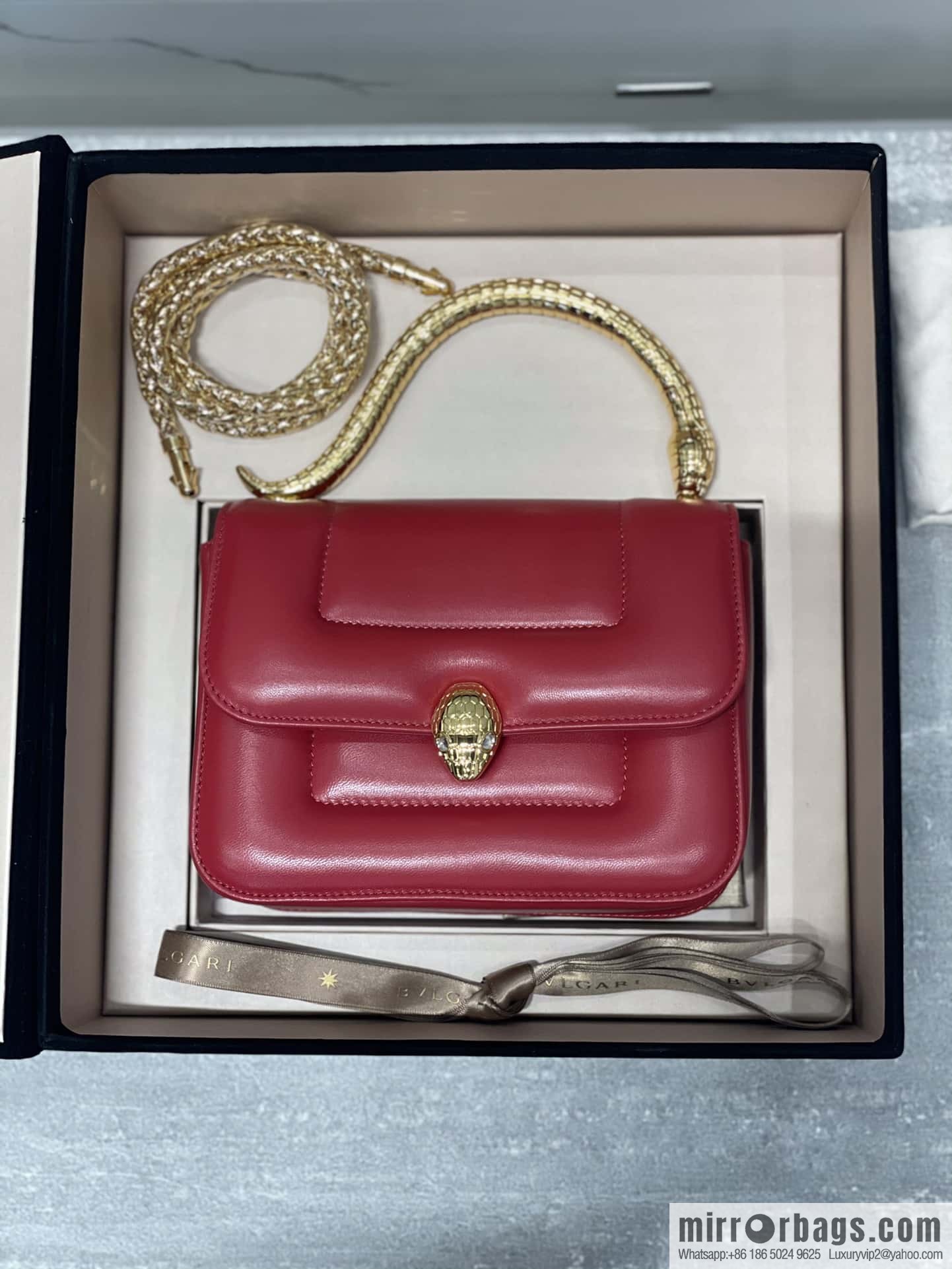 BVLGARI Bulgari small sheepskin snakehead bag Model: 291071