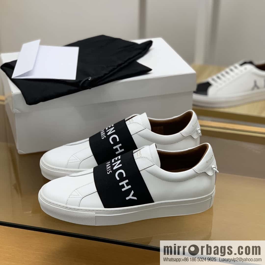 Givenchy/Givenchy, white leather (fabric) Urban Street His & Hers sneakers