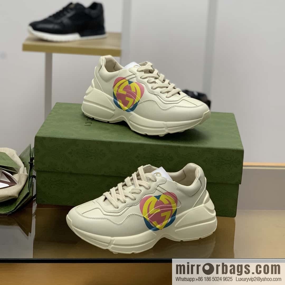 GUCCI Vintage style Vintage Daddy shoes Casual sneakers