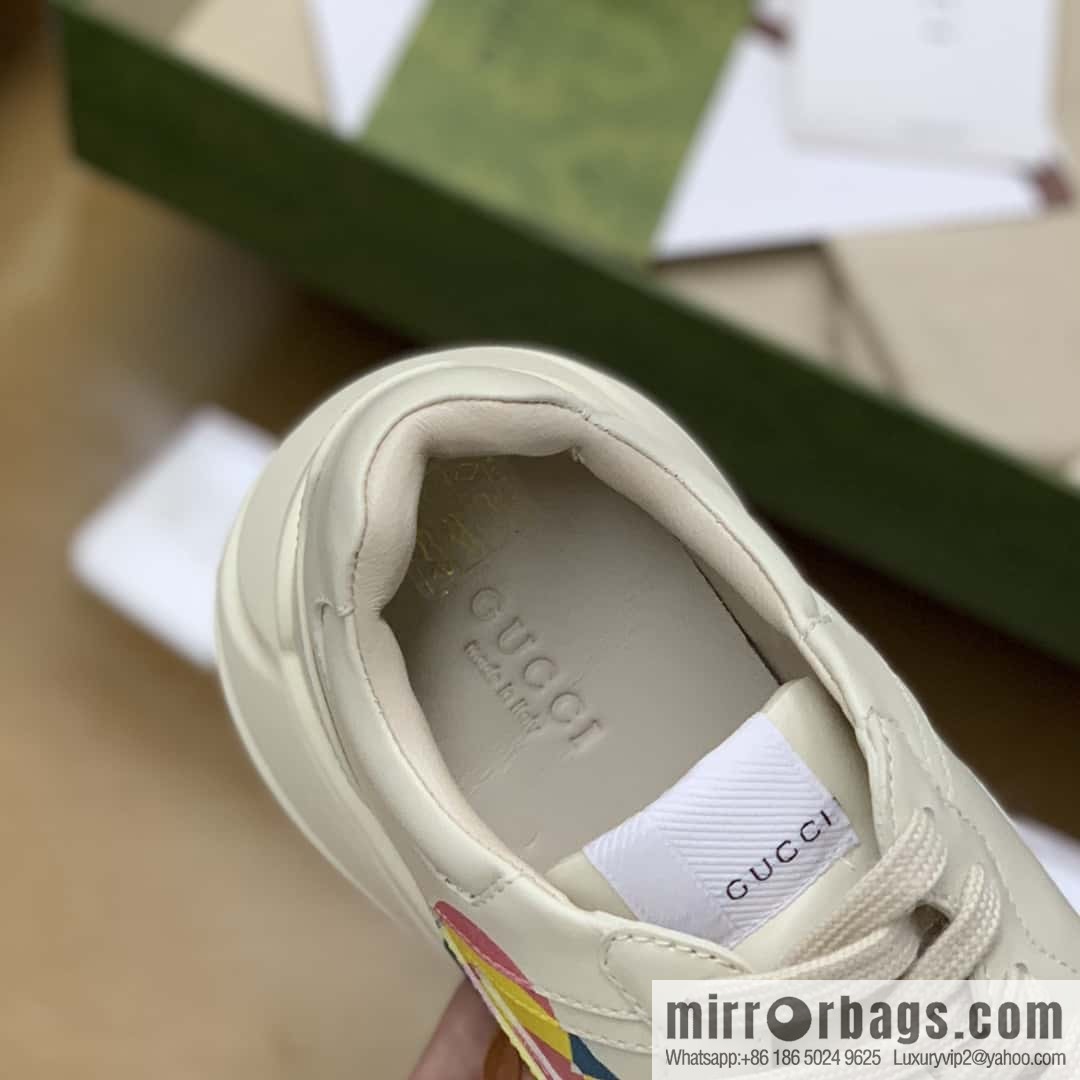 GUCCI Vintage style Vintage Daddy shoes Casual sneakers
