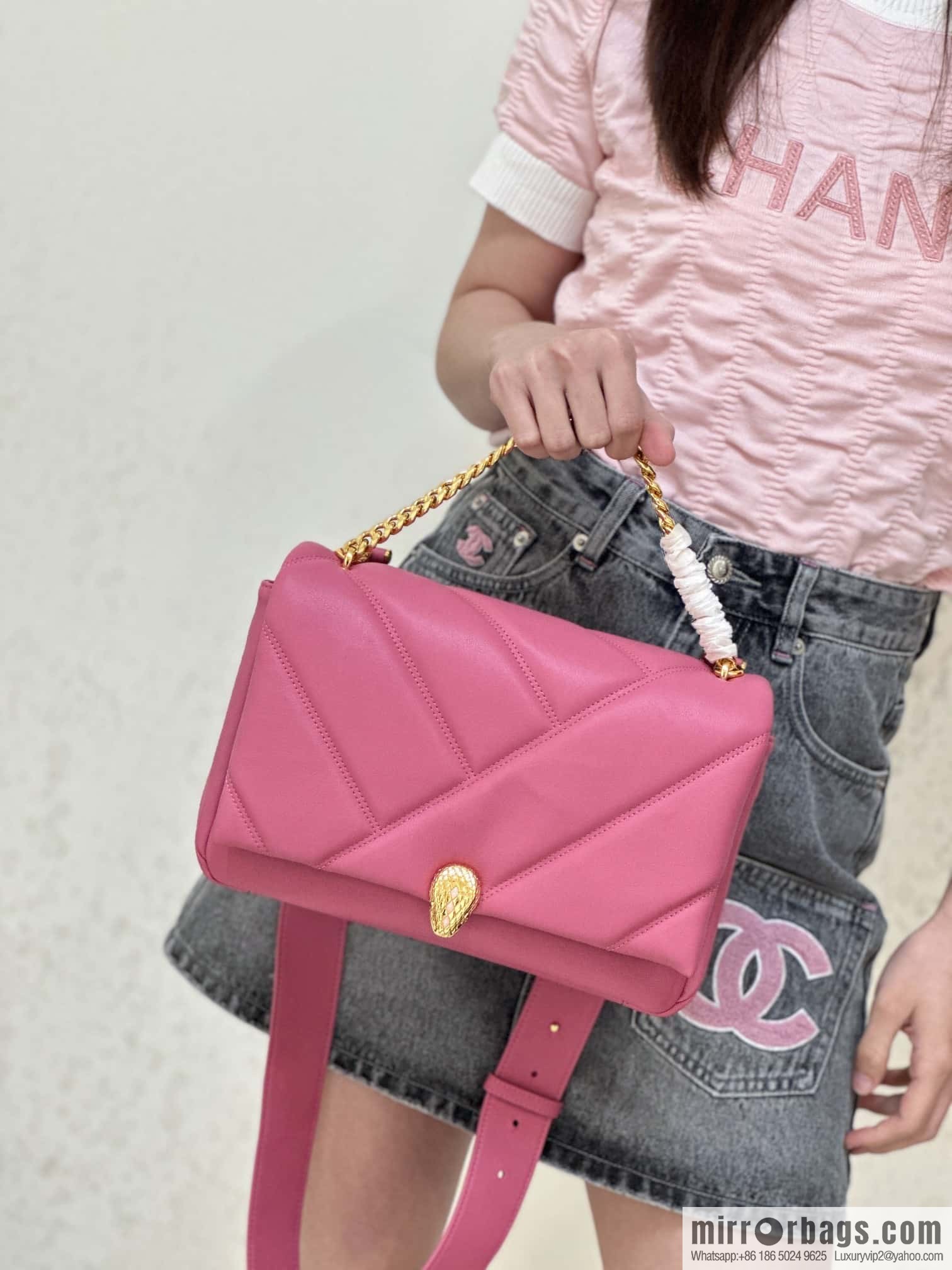 BVLGARI Bulgari SERPENTI CABOCHON series mini crossbody bag Model: 291223