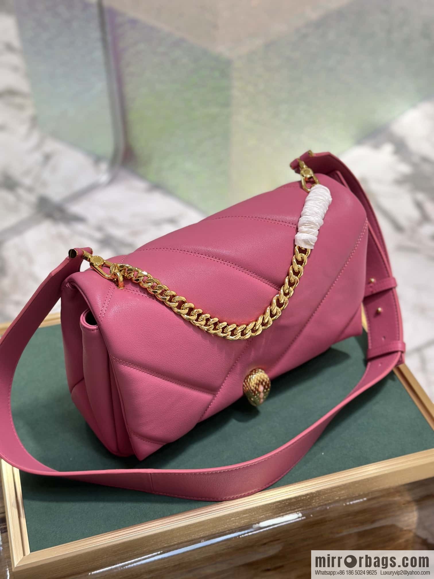 BVLGARI Bulgari SERPENTI CABOCHON series mini crossbody bag Model: 291223