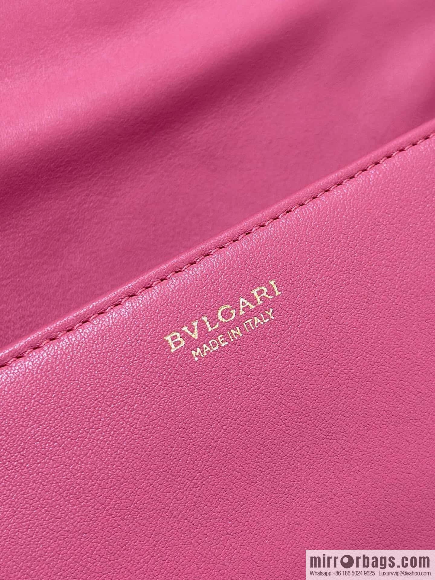 BVLGARI Bulgari SERPENTI CABOCHON series mini crossbody bag Model: 291223