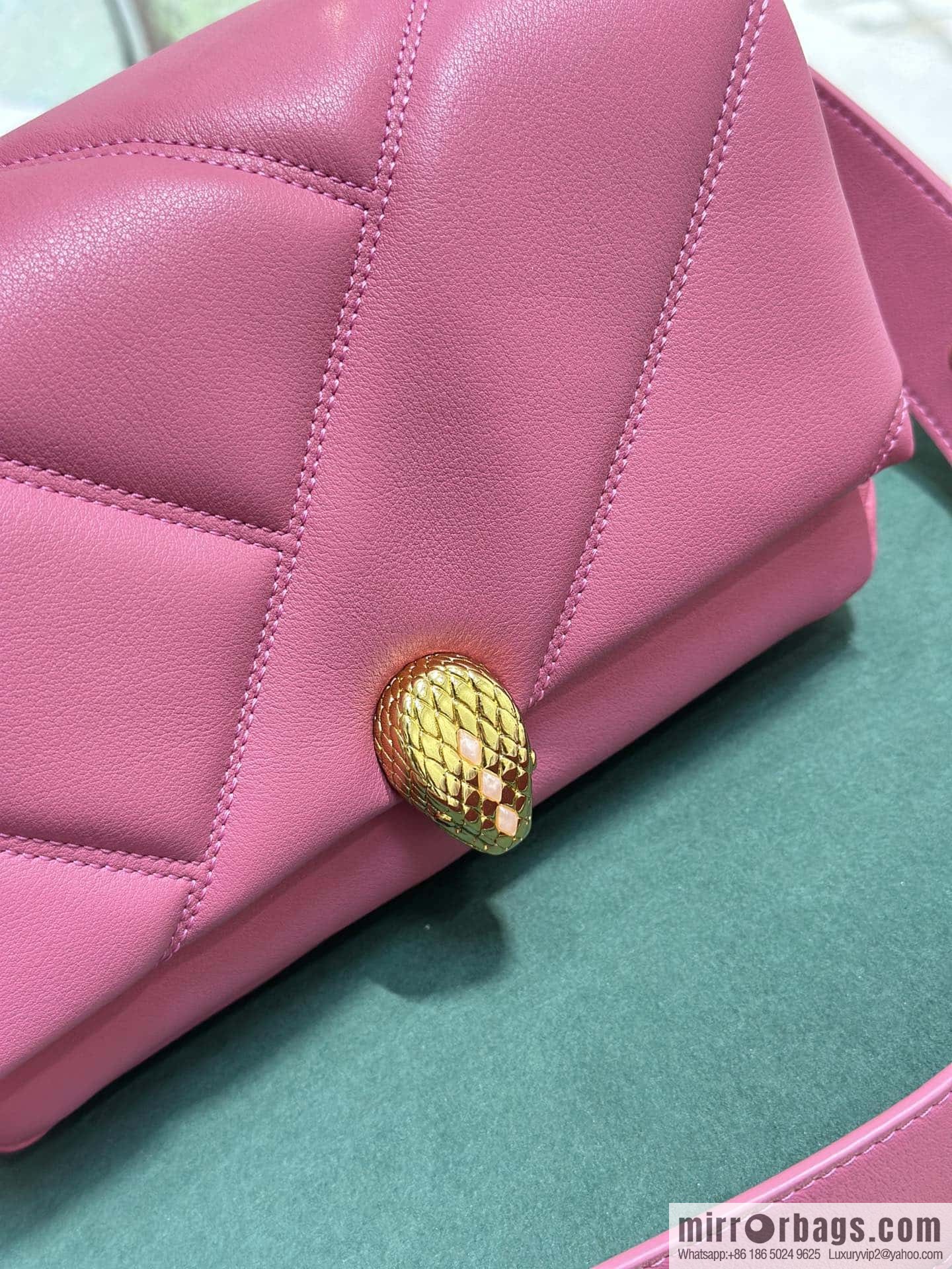 BVLGARI Bulgari SERPENTI CABOCHON series mini crossbody bag Model: 291088