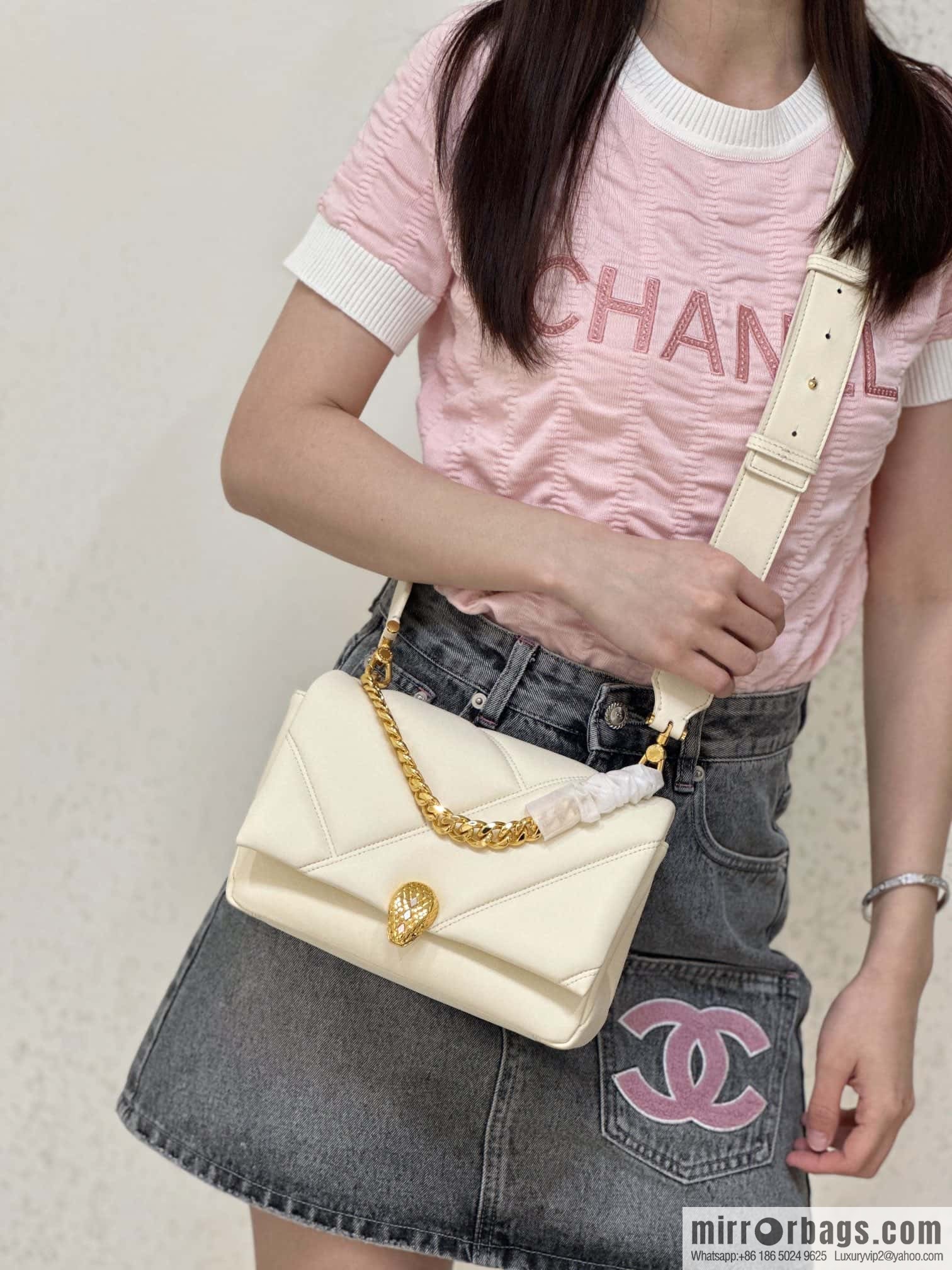 BVLGARI Bulgari SERPENTI CABOCHON series mini crossbody bag Model: 291088