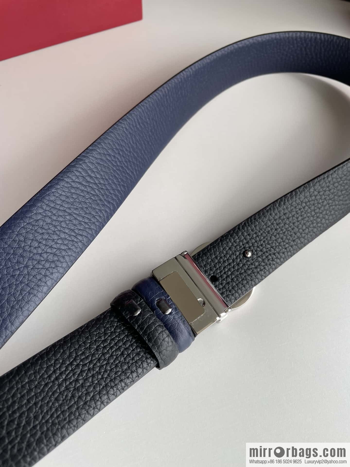 Salvatore Ferragamo Men's 3.5cm Exquisite Semicircular Horseshoe Metal Buckle Top Cowhide Double Sided Belt
