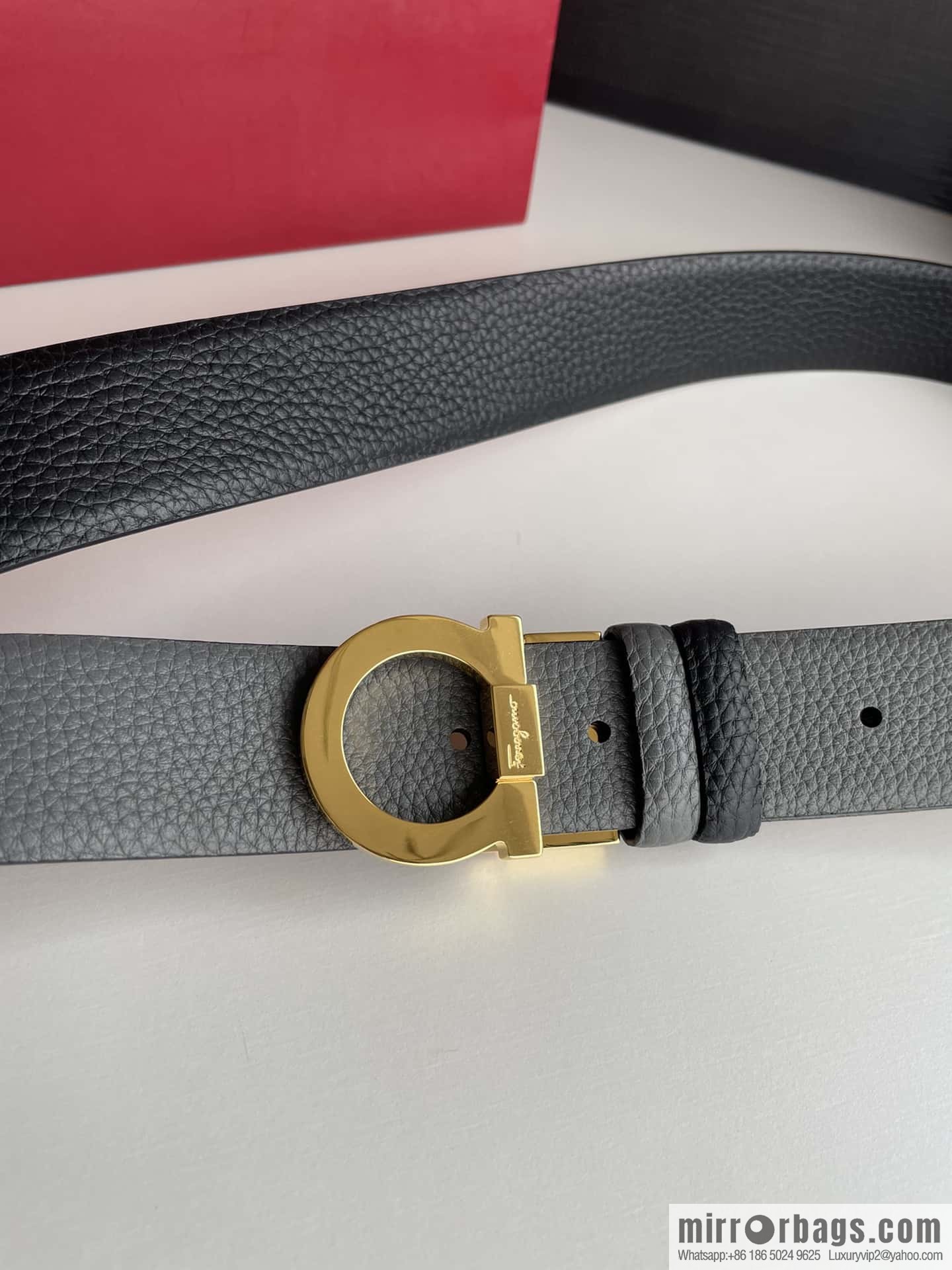 Salvatore Ferragamo Men's 3.5cm Exquisite Semicircular Horseshoe Metal Buckle Top Cowhide Double Sided Belt
