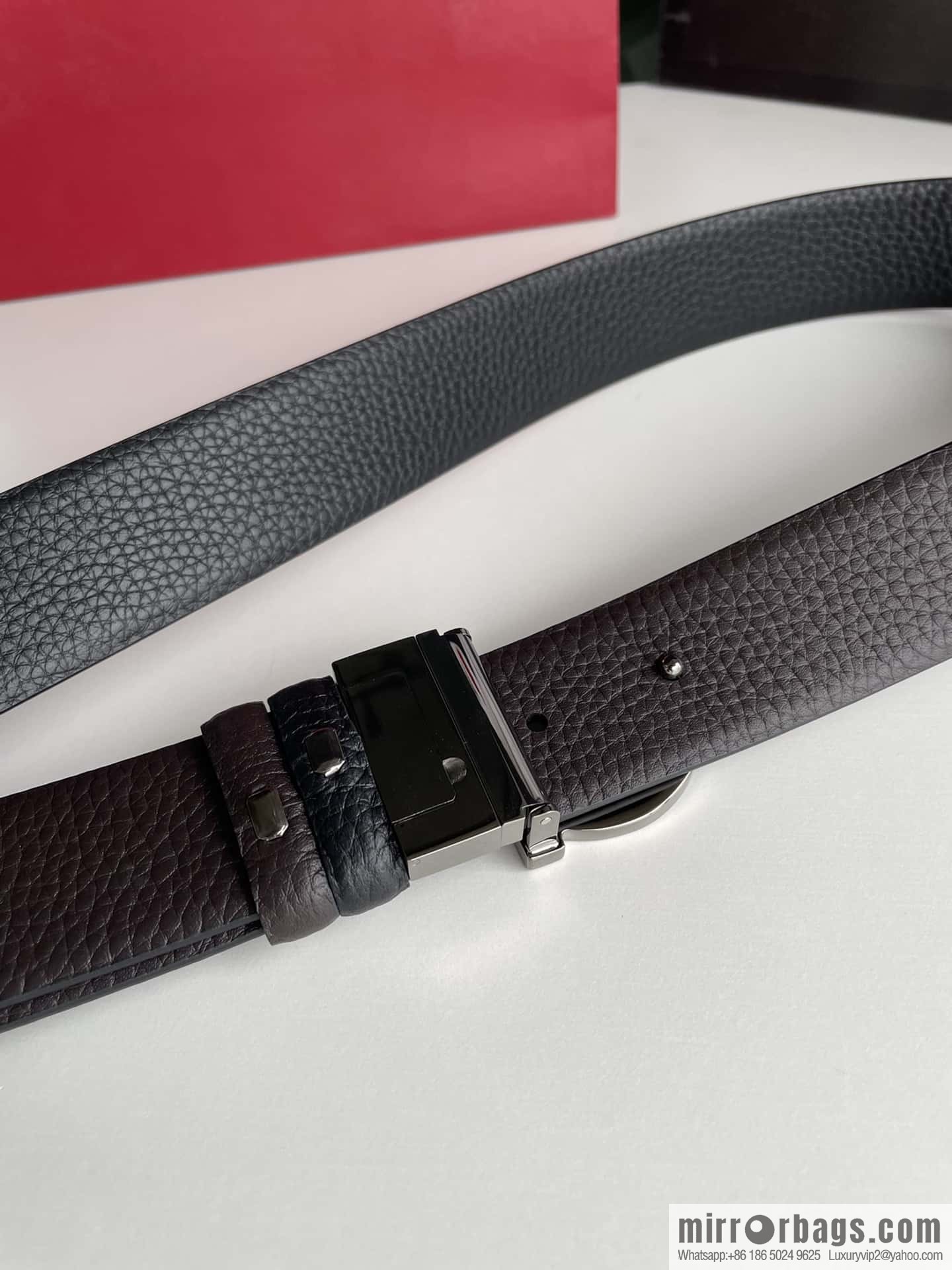 Salvatore Ferragamo Men's 3.5cm Exquisite Semicircular Horseshoe Metal Buckle Top Cowhide Double Sided Belt